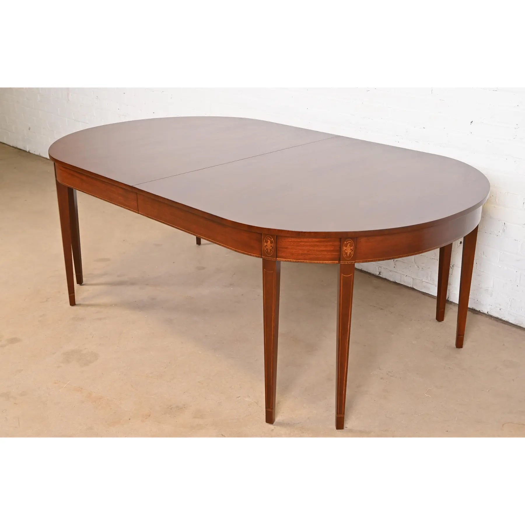 Kindel Furniture Federal Inlaid Mahogany Extension Dining Table, Refinished For Sale 4