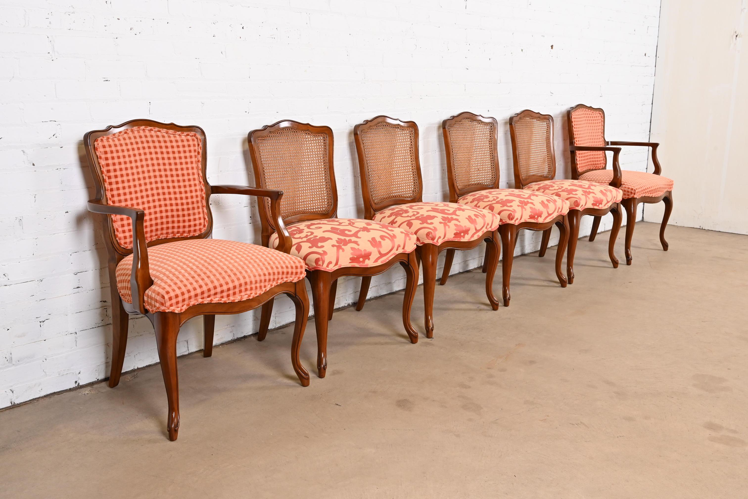 Kindel Furniture French Provincial Louis XV Carved Cherry Wood Dining Chairs In Good Condition In South Bend, IN