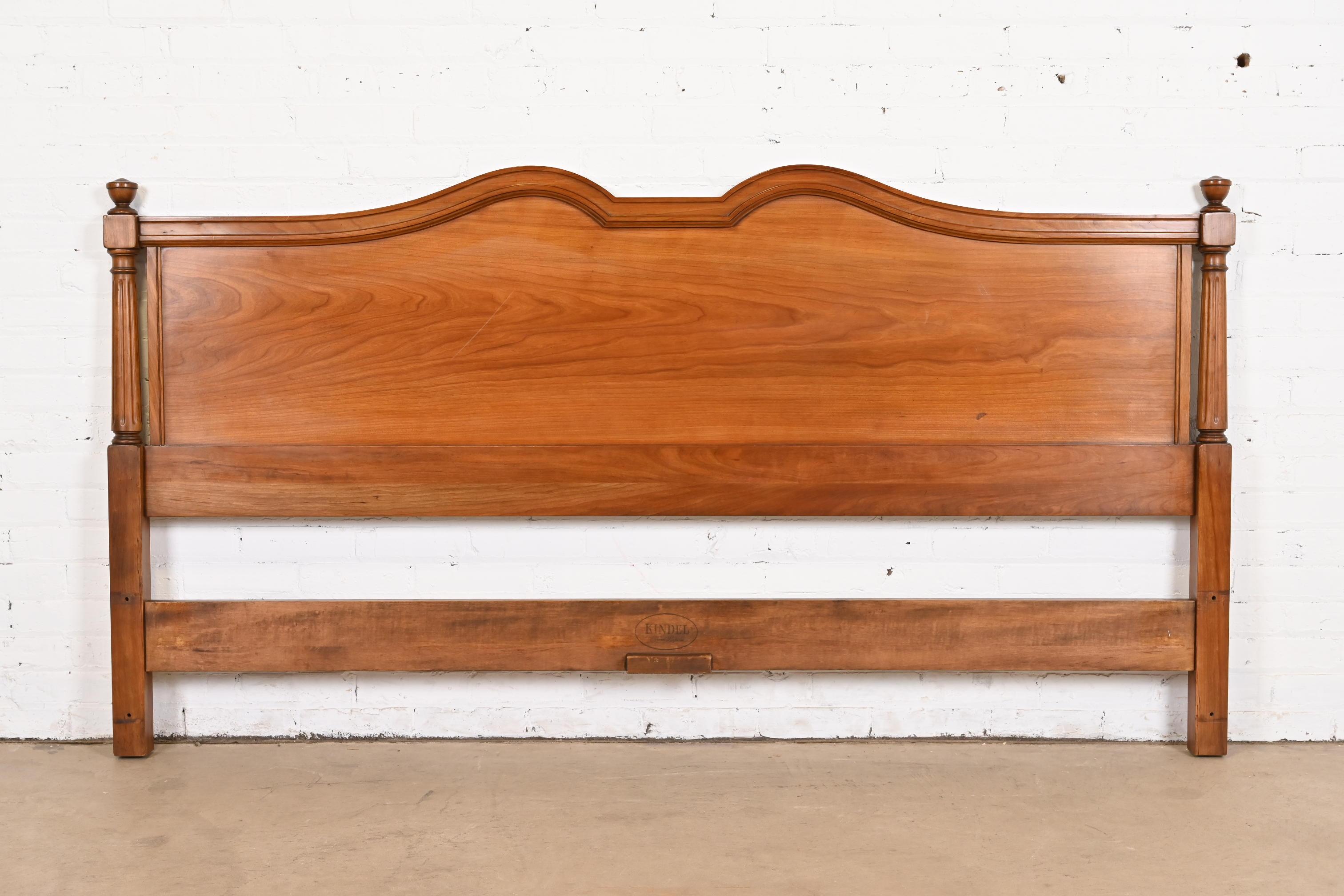 A gorgeous French Provincial Louis XV style carved cherry wood king size headboard

By Kindel Furniture

USA, Circa 1960s

Measures: 78.5