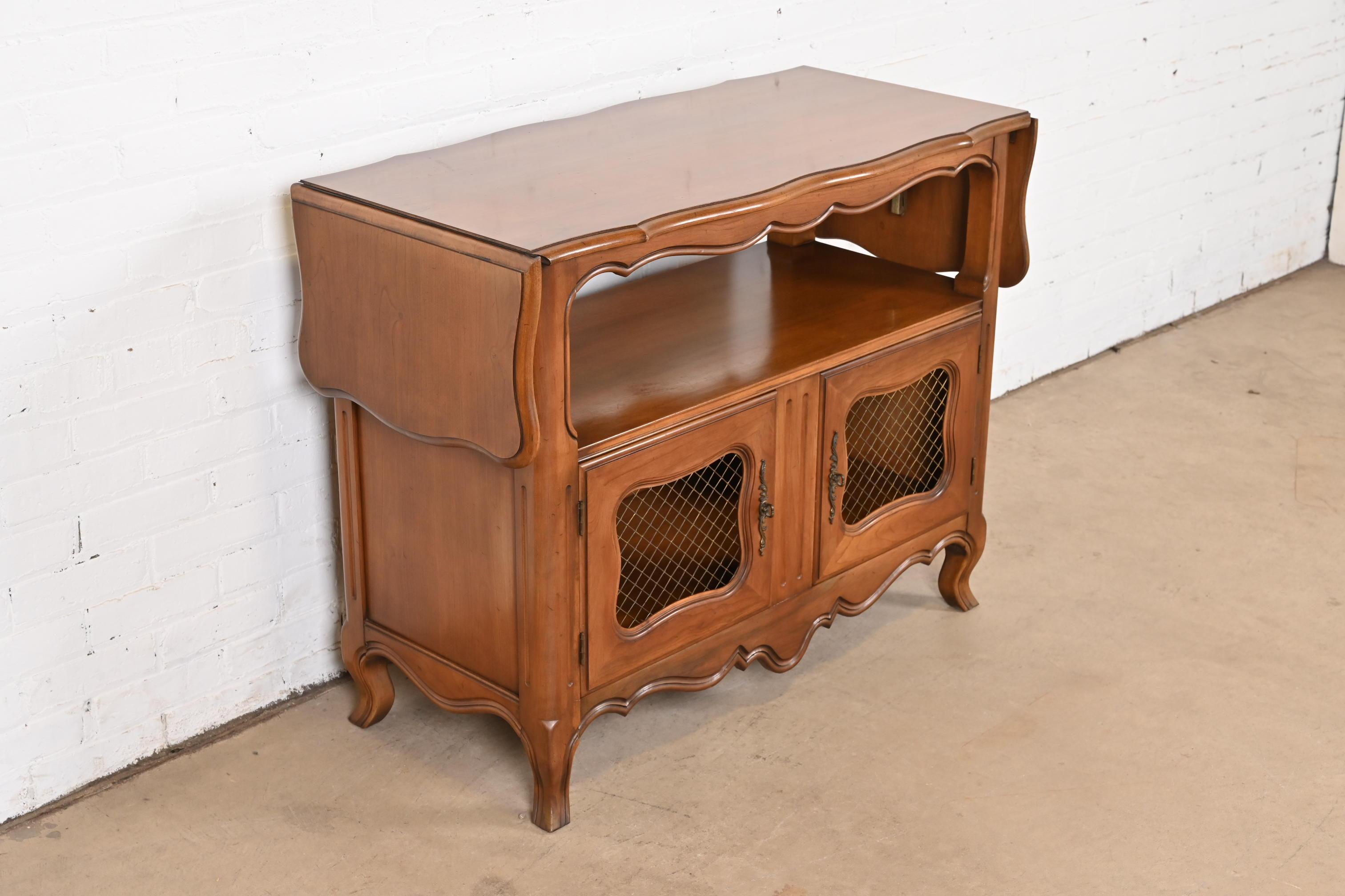 Late 20th Century Kindel Furniture French Provincial Louis XV Cherry Wood Server or Bar Cabinet For Sale
