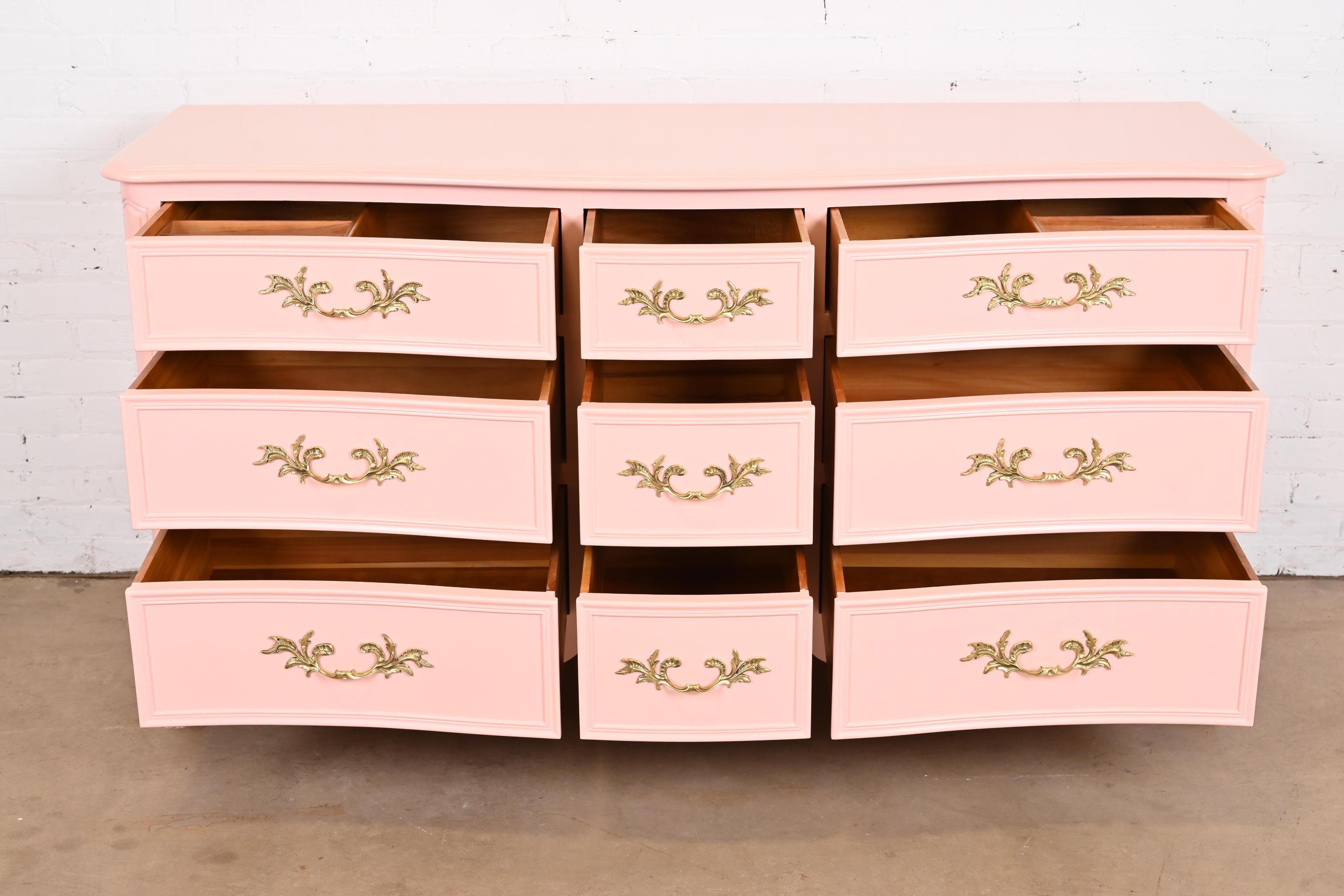 Kindel Furniture French Provincial Louis XV Pink Lacquered Dresser, Refinished For Sale 1