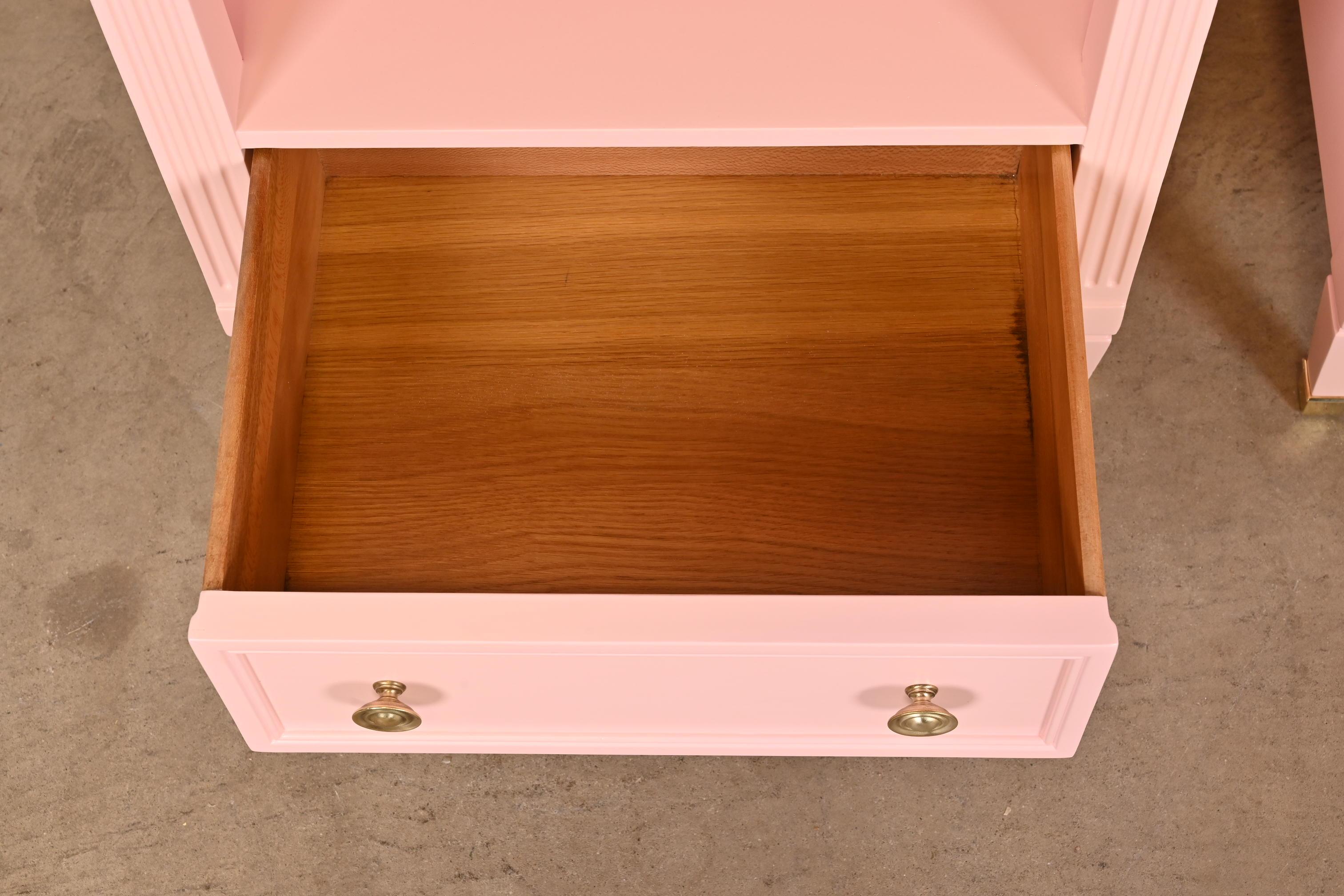 Kindel Furniture French Regency Louis XVI Pink Lacquered Nightstands, Refinished For Sale 4