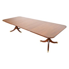 Table de salle à manger géorgienne Kindel Furniture en acajou à double piédestal
