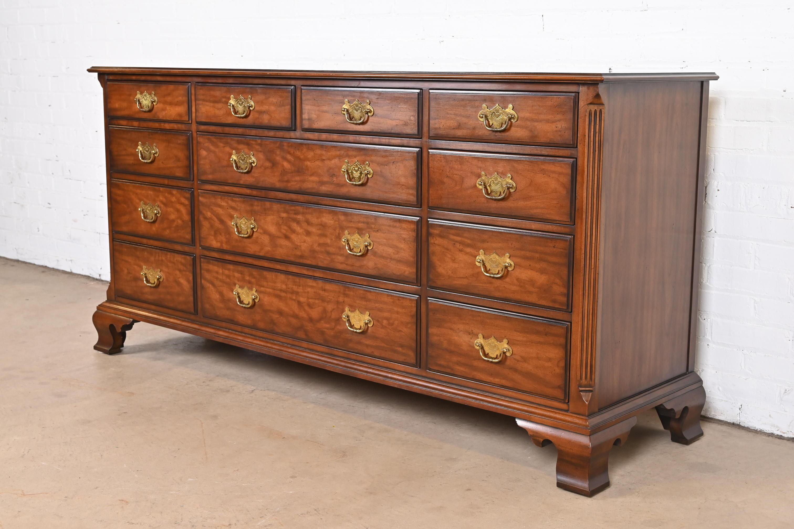 Kindel Furniture Georgian Carved Cherry Wood Dresser or Credenza In Good Condition In South Bend, IN