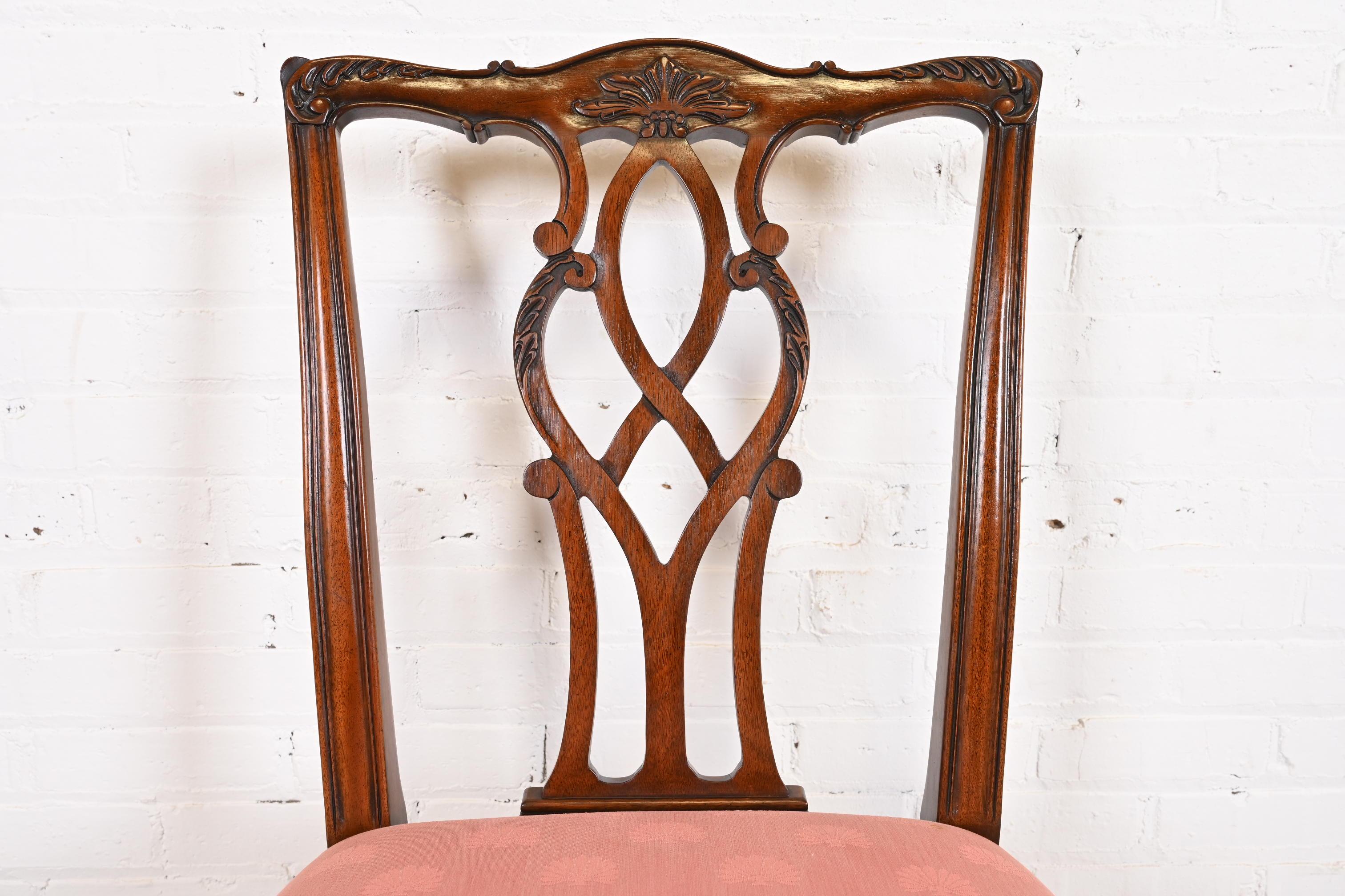 Kindel Furniture Georgian Carved Mahogany Dining Chairs, Set of Eight For Sale 1