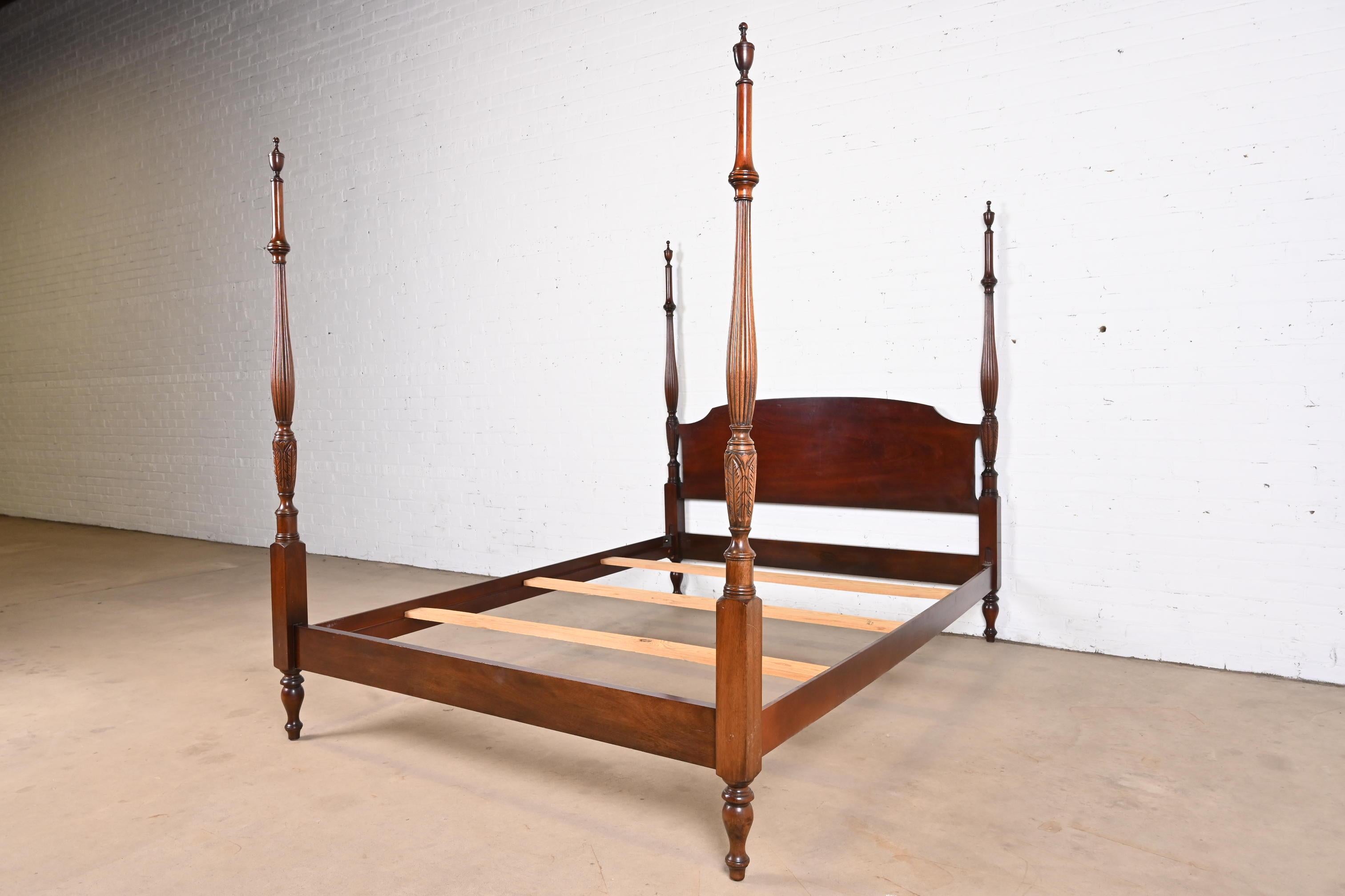 Late 20th Century Kindel Furniture Georgian Carved Mahogany Queen Size Poster Bed