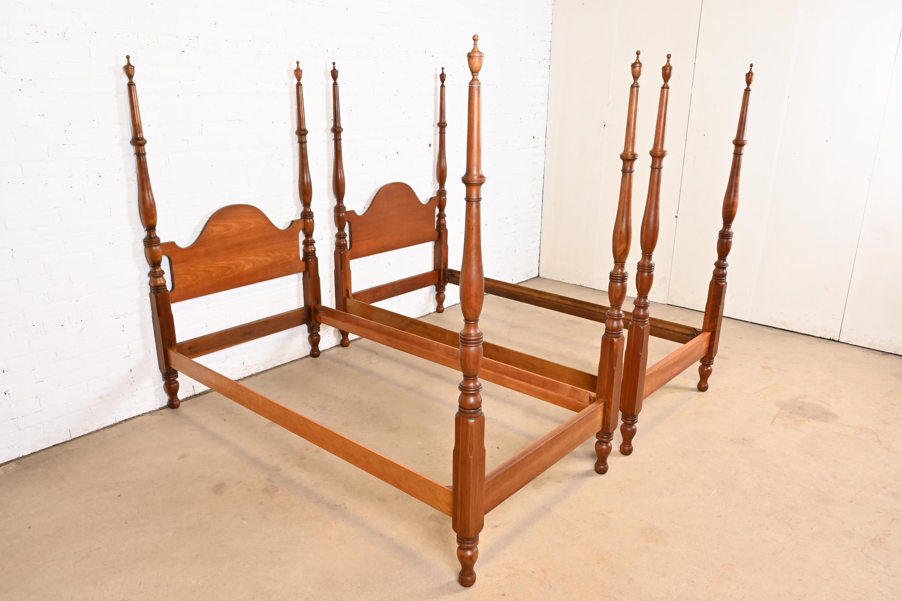 Late 20th Century Kindel Furniture Georgian Carved Solid Cherry Wood Twin Size Poster Beds, Pair