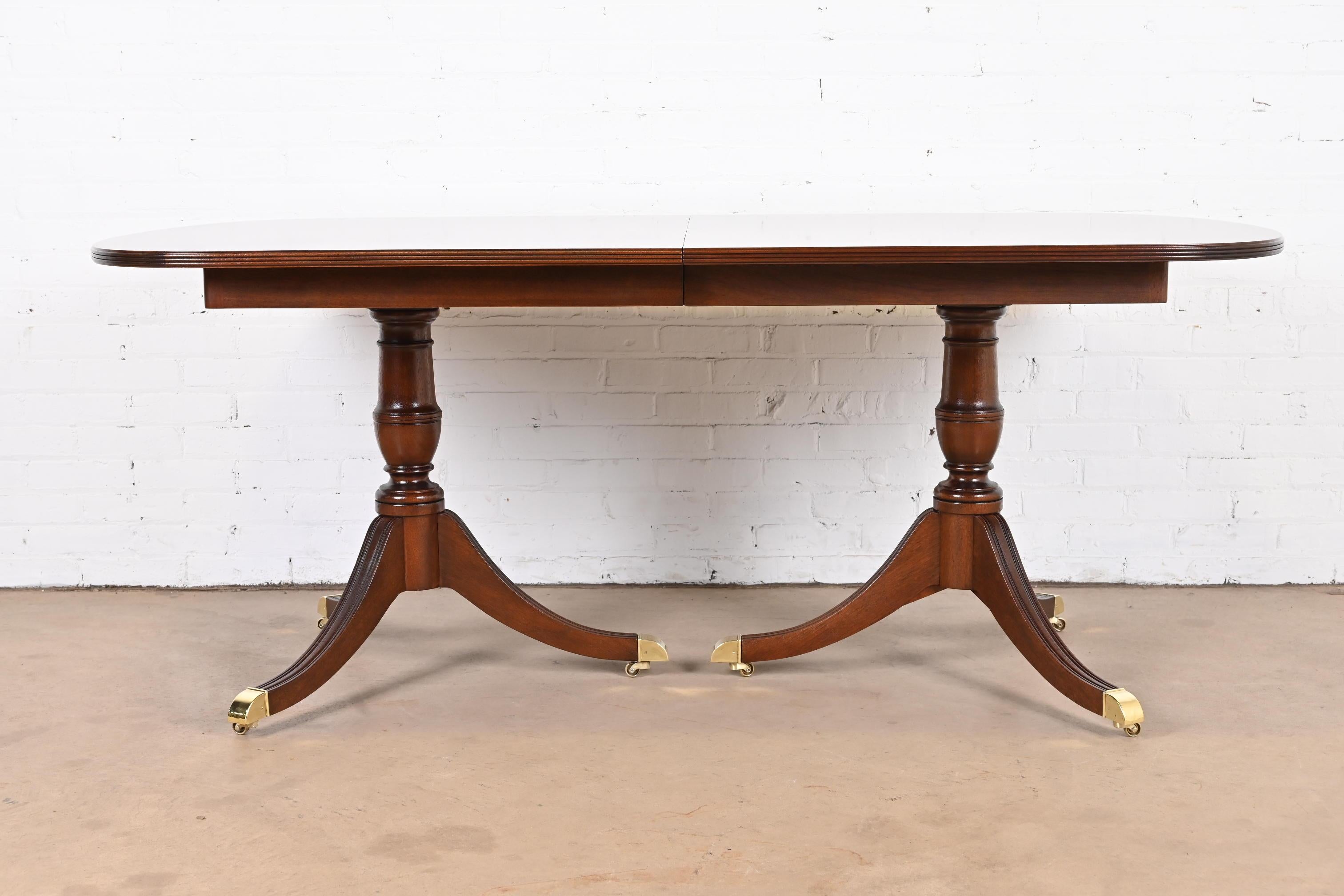 Kindel Furniture Georgian Flame Mahogany Double Pedestal Extension Dining Table 8