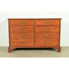 Kindel Furniture Georgian Fruitwood Eight-Drawer Double Dresser, Circa 1980s