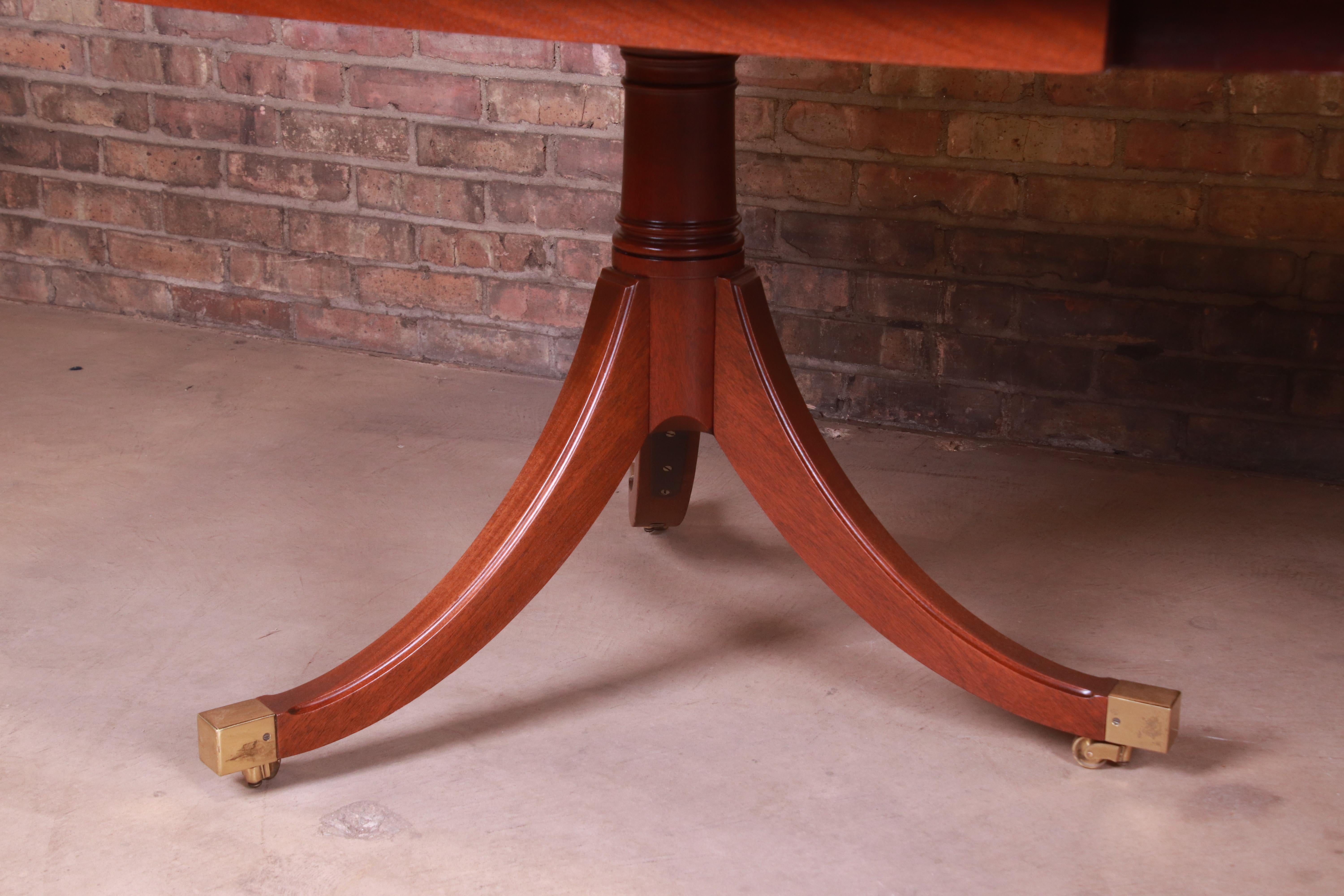 Kindel Furniture Georgian Mahogany Double Pedestal Dining Table, Refinished 9