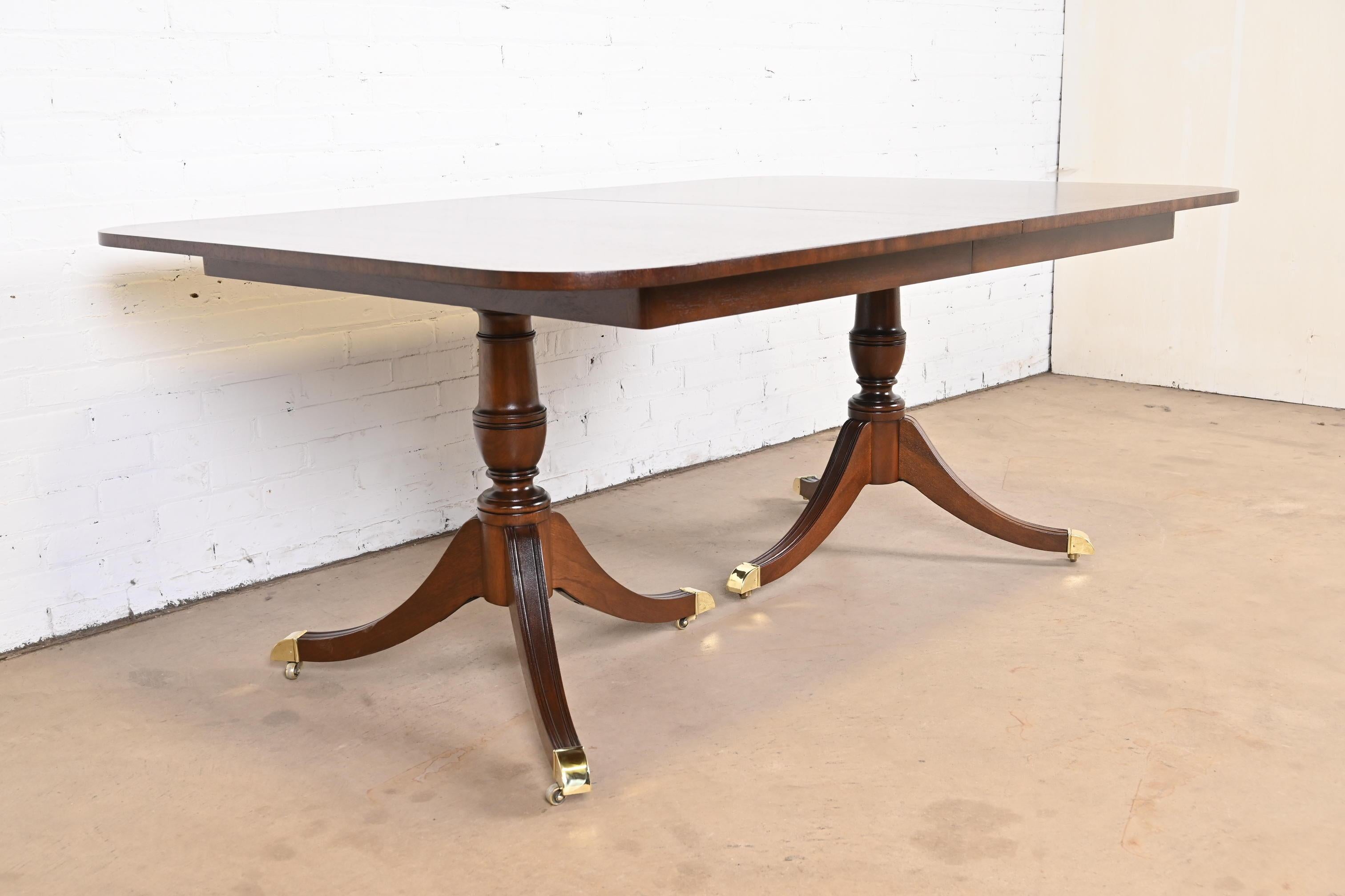 Kindel Furniture Georgian Mahogany Double Pedestal Dining Table, Refinished For Sale 9