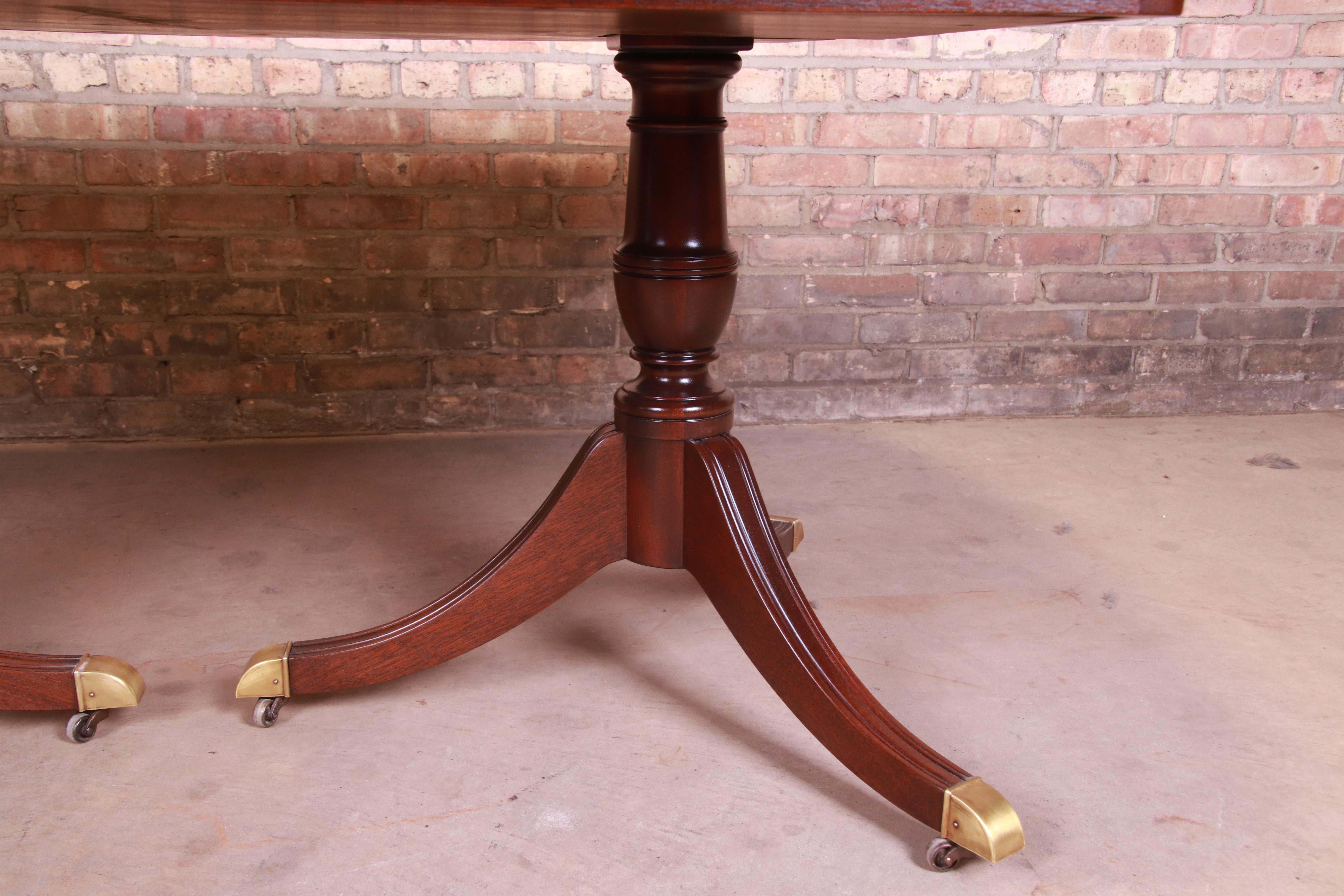 Kindel Furniture Georgian Mahogany Double Pedestal Dining Table, Refinished 10