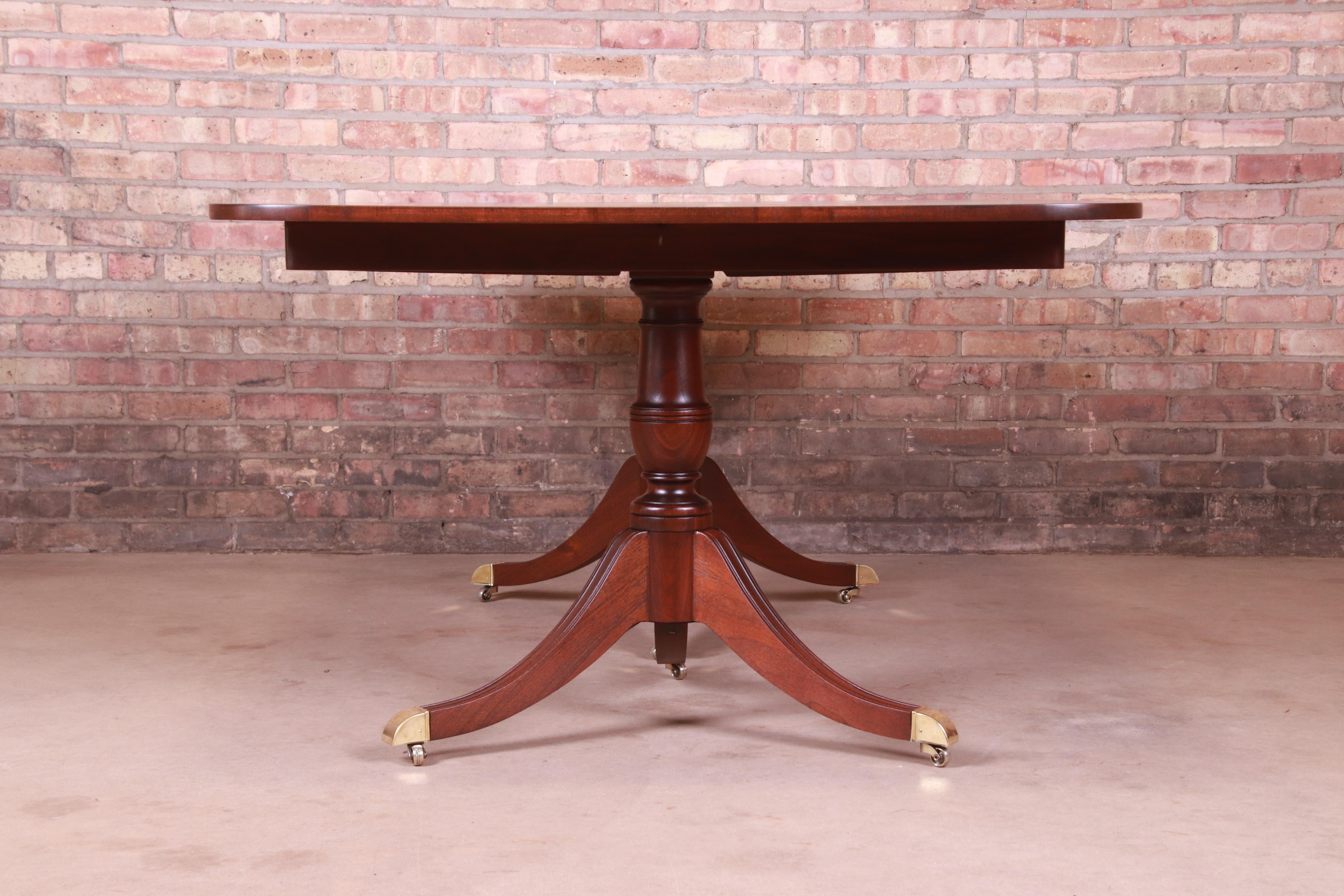 Kindel Furniture Georgian Mahogany Double Pedestal Dining Table, Refinished For Sale 11