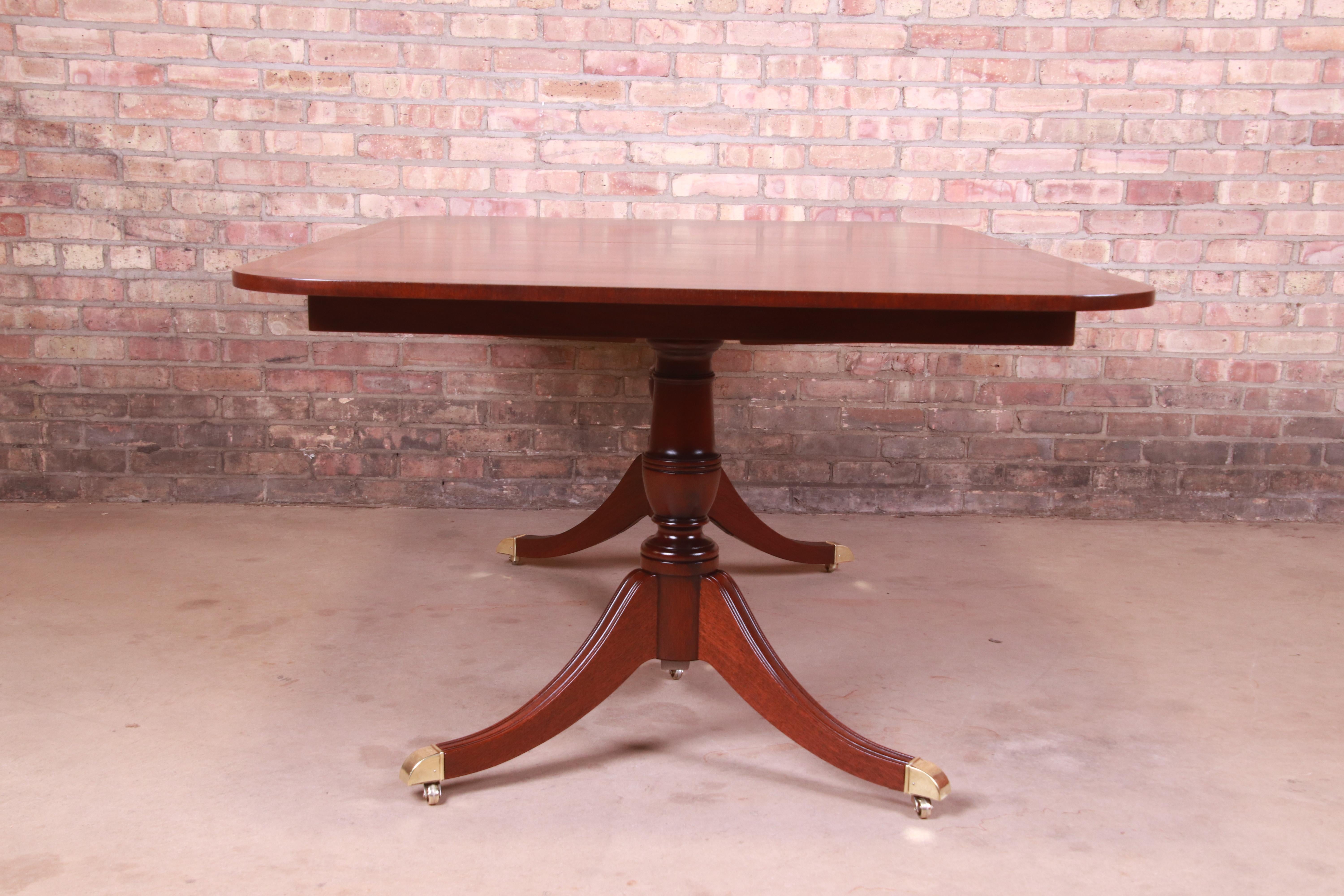Kindel Furniture Georgian Mahogany Double Pedestal Dining Table, Refinished For Sale 12