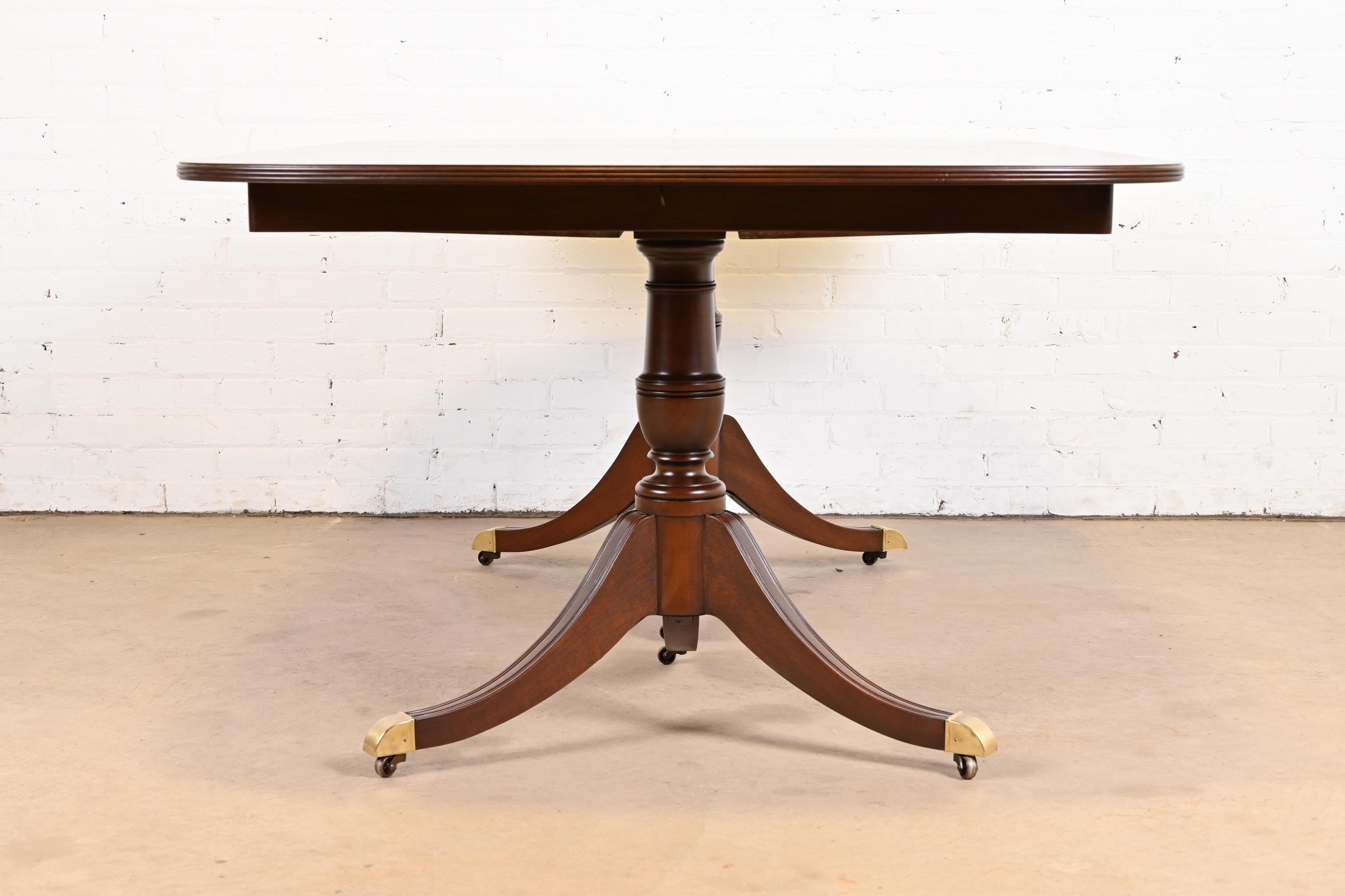 Kindel Furniture Georgian Mahogany Double Pedestal Dining Table, Refinished For Sale 13