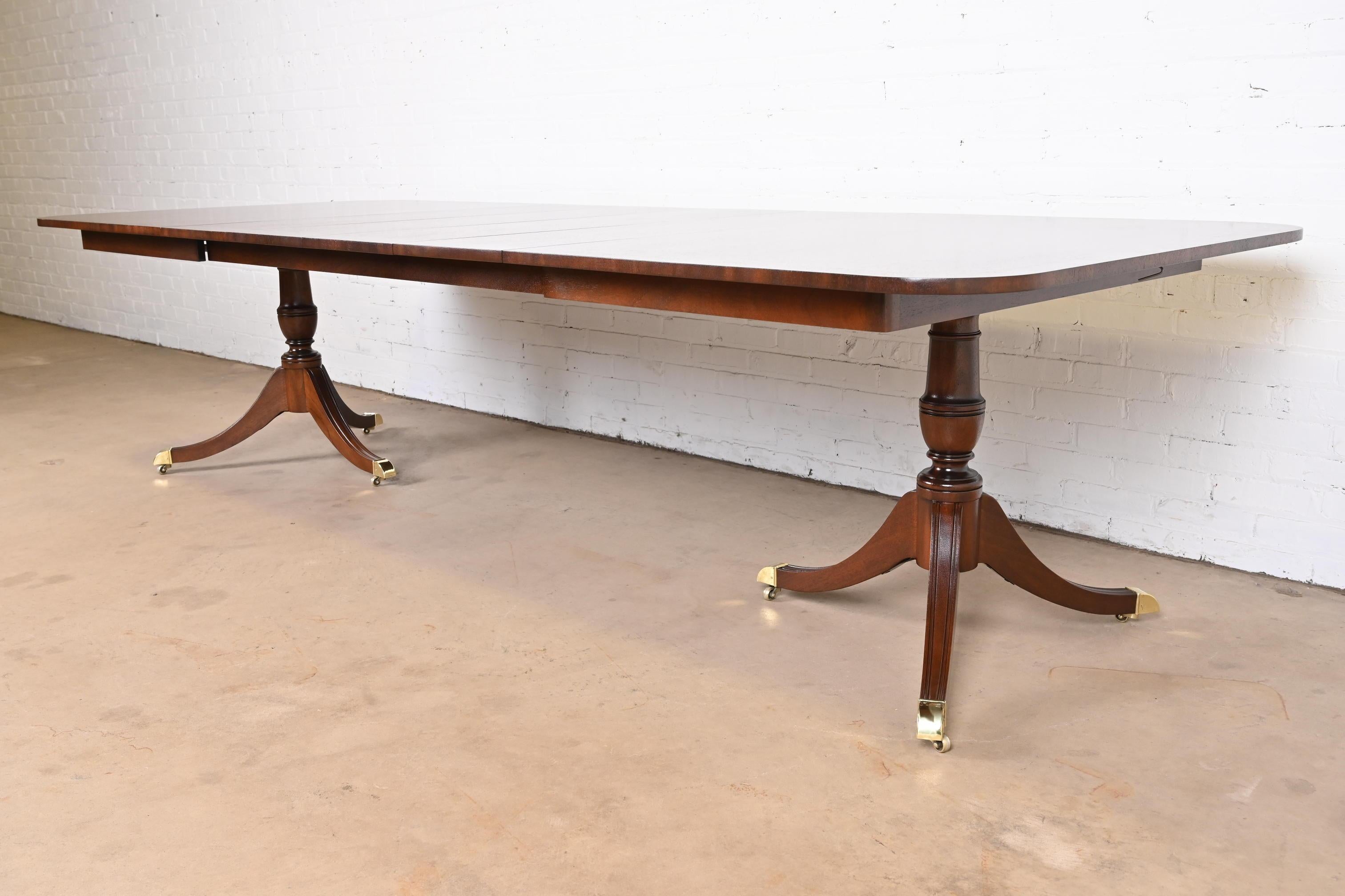 20th Century Kindel Furniture Georgian Mahogany Double Pedestal Dining Table, Refinished For Sale