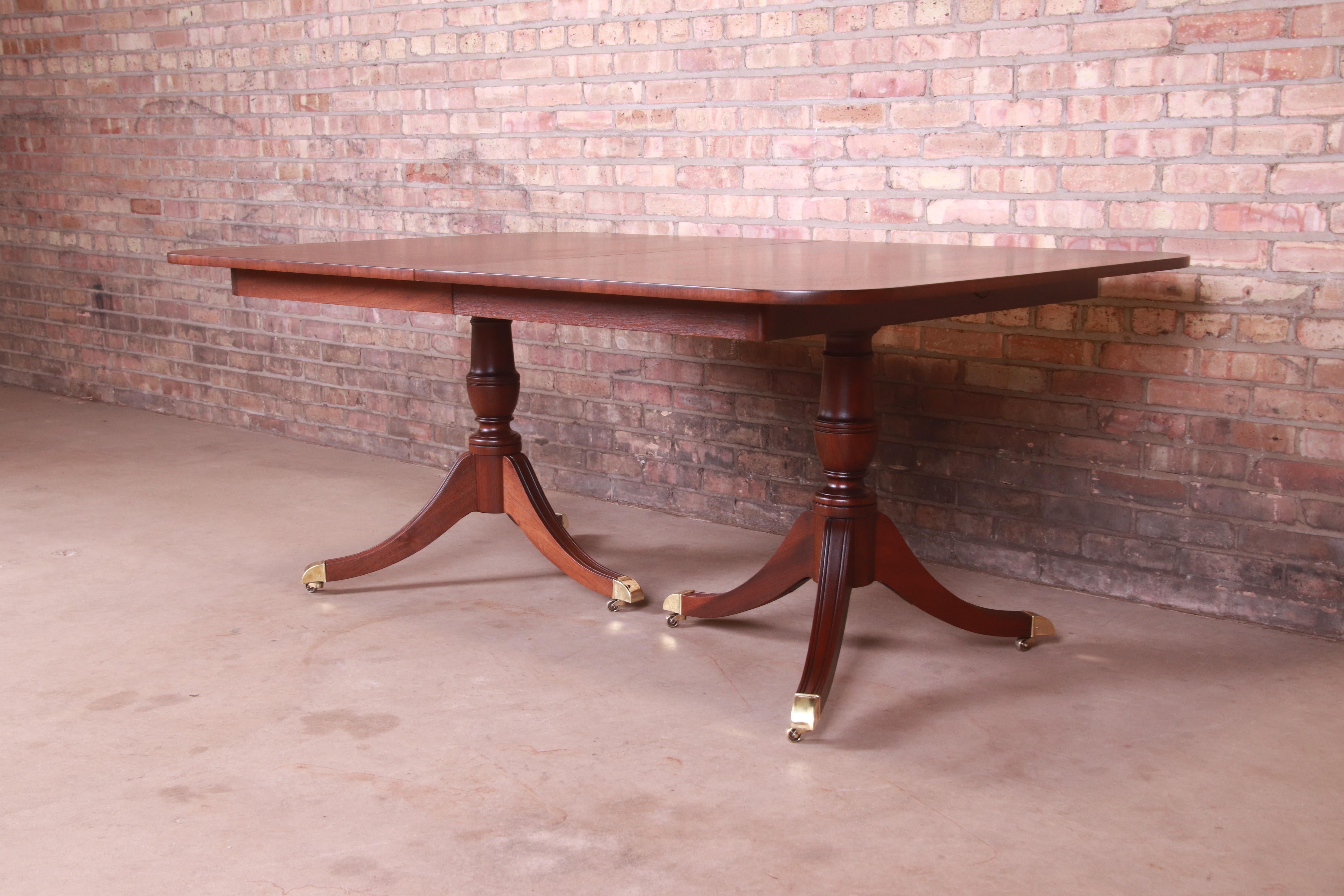 Kindel Furniture Georgian Mahogany Double Pedestal Dining Table, Refinished For Sale 3