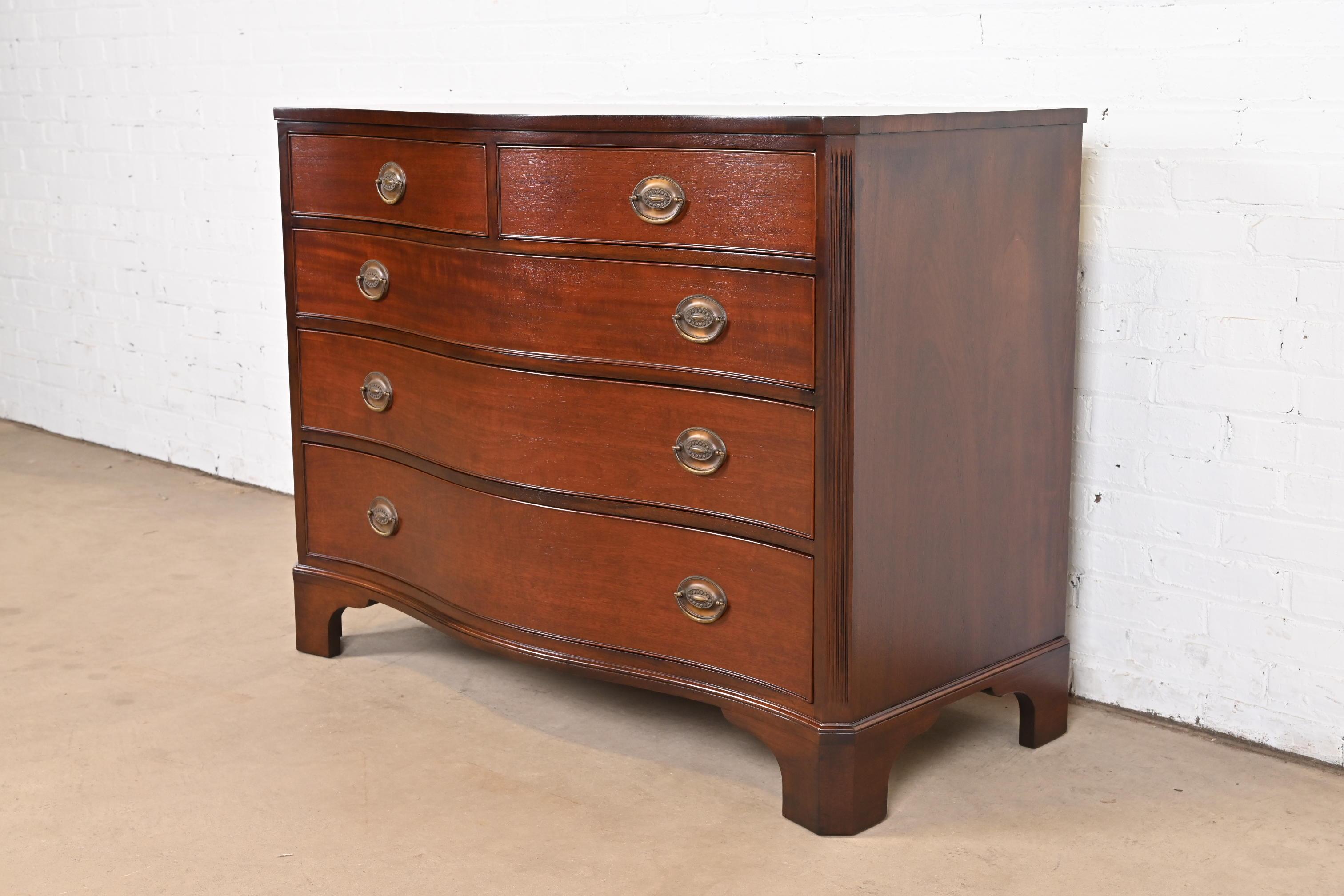 Mid-20th Century Kindel Furniture Georgian Mahogany Serpentine Front Chest of Drawers, Refinished