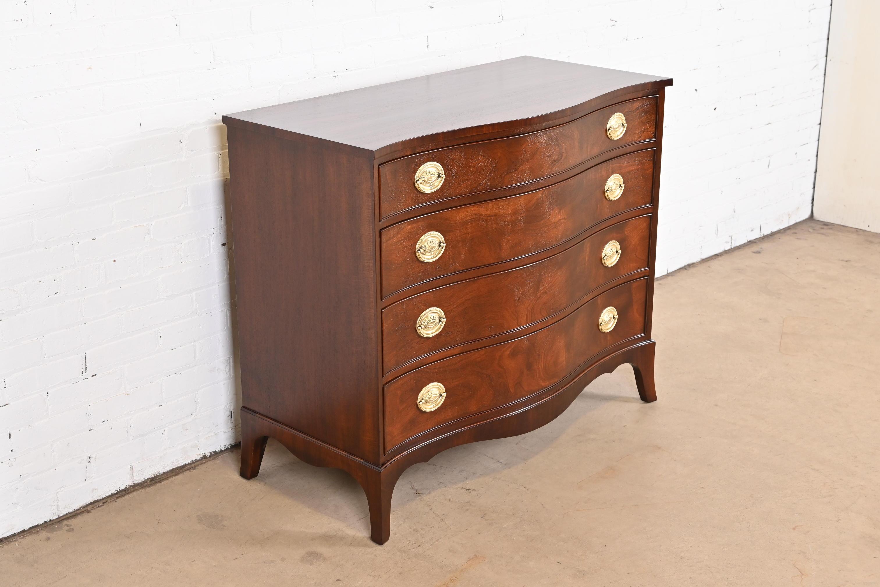 Kindel Furniture Georgian Mahogany Serpentine Front Chest of Drawers, Refinished 1