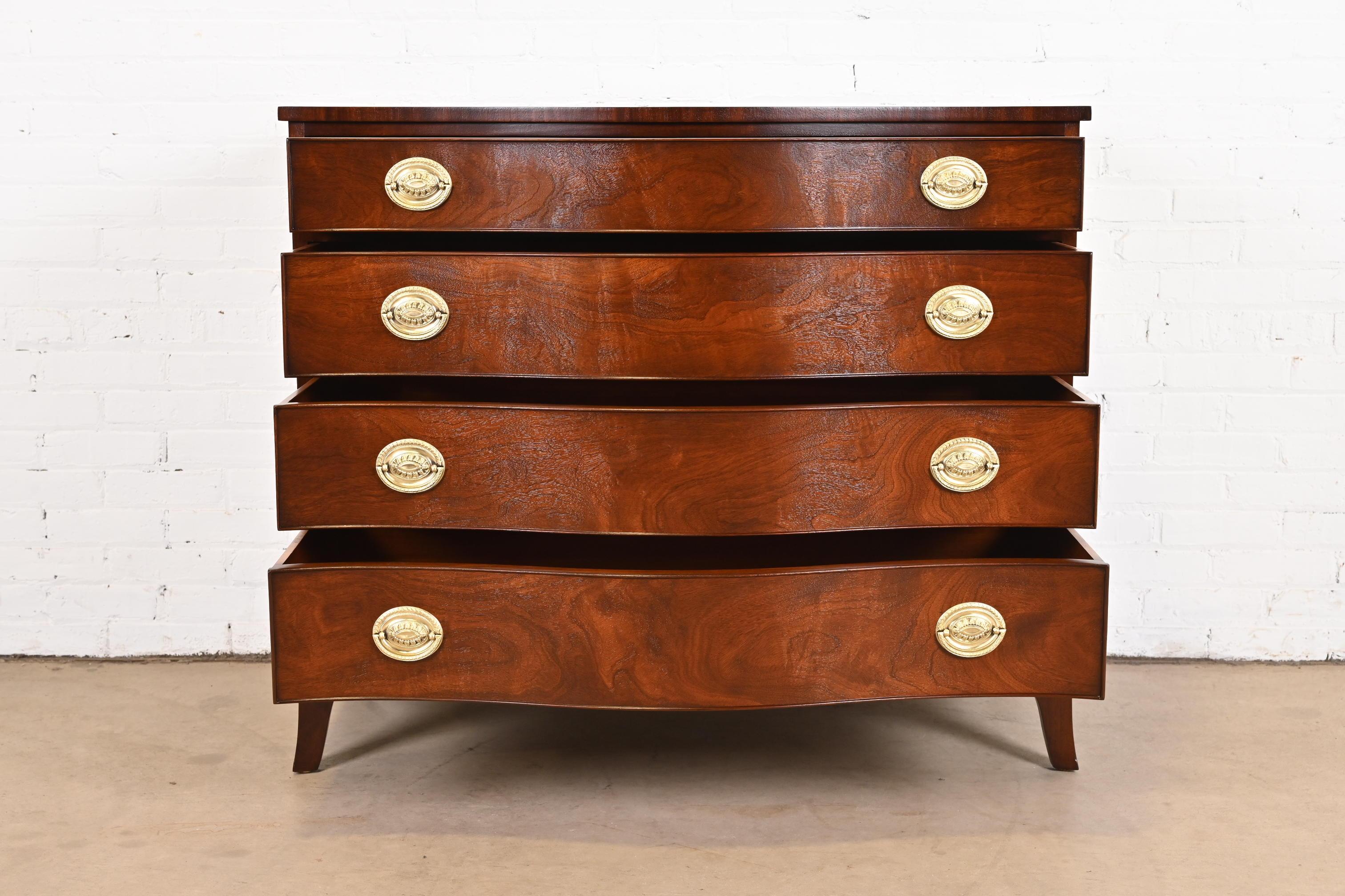 Kindel Furniture Georgian Mahogany Serpentine Front Chest of Drawers, Refinished 2