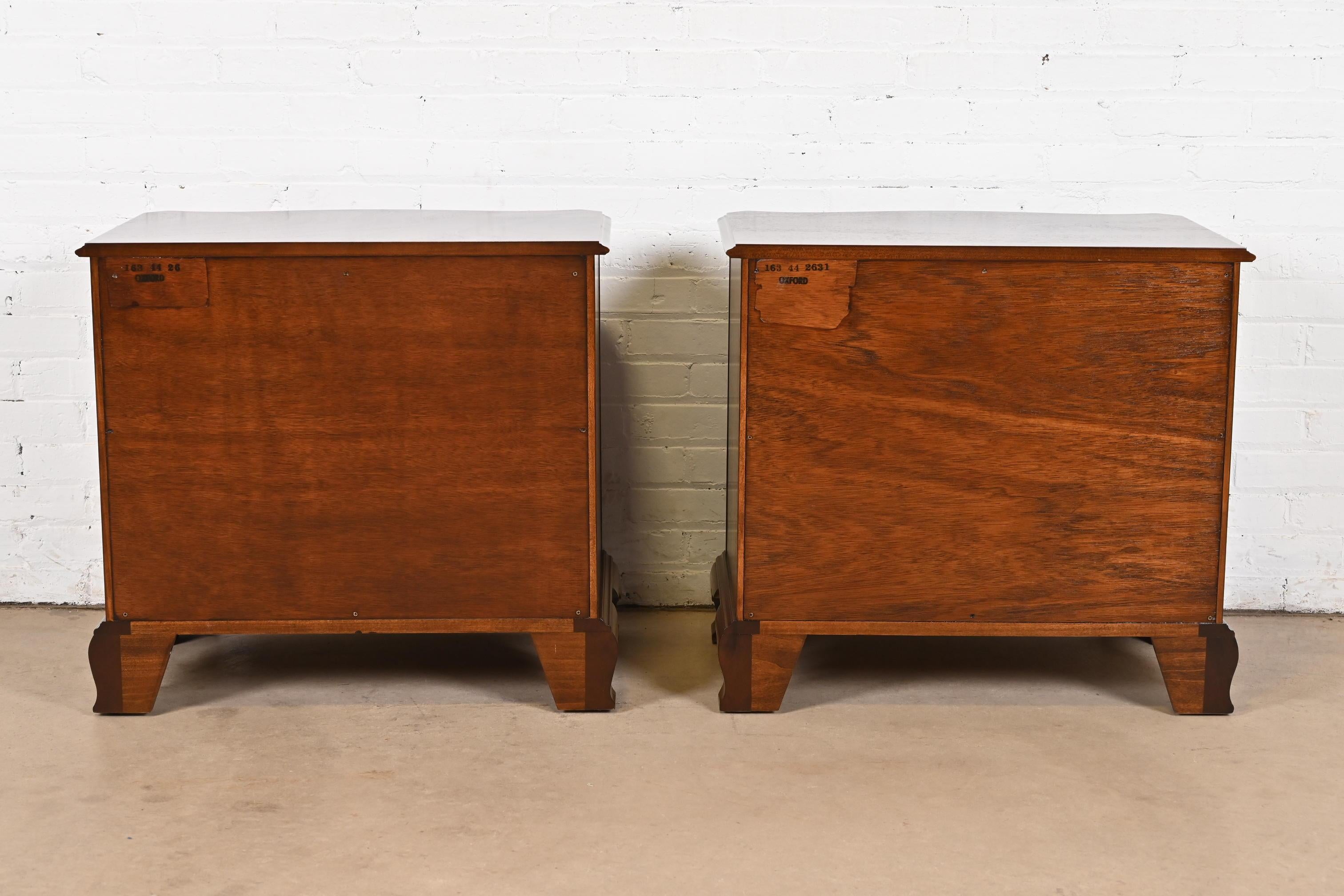 Kindel Furniture Georgian Solid Mahogany Serpentine Front Nightstands, Pair 6