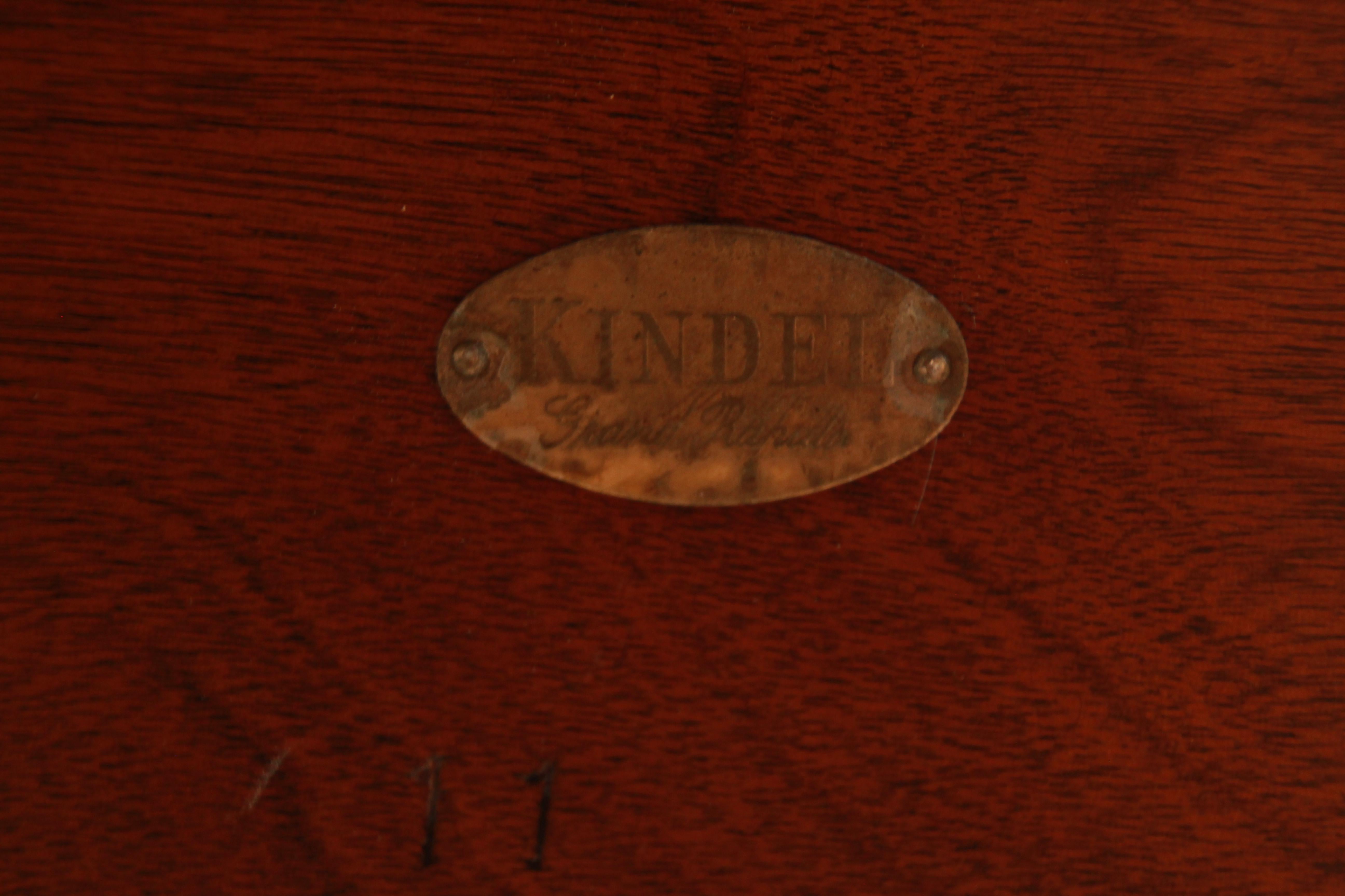 Kindel Furniture Georgian Style Mahogany Double Pedestal Extension Dining Table 5