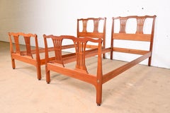 Kindel Furniture Hepplewhite Carved Mahogany Twin Beds, Pair