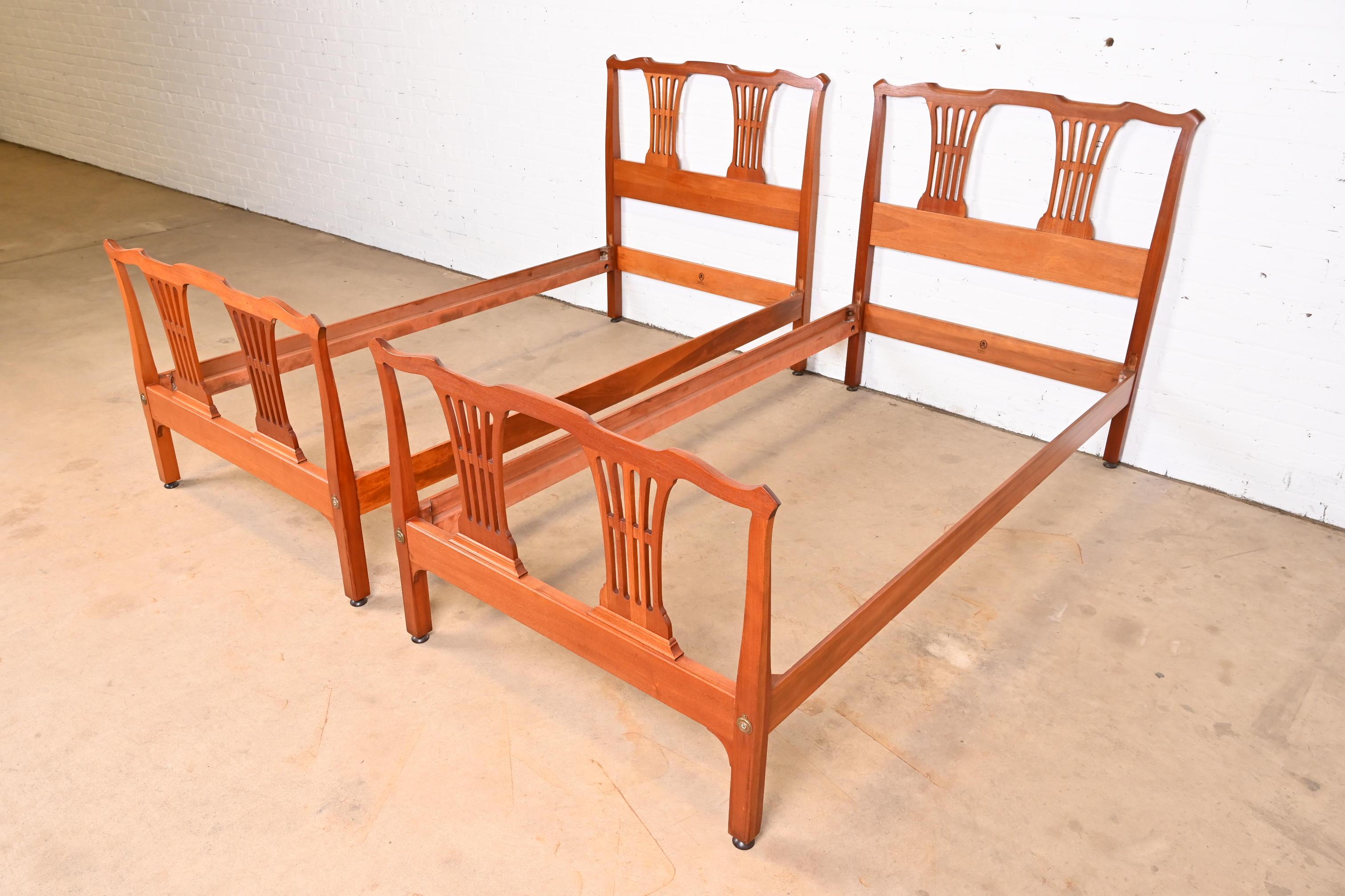 American Kindel Furniture Hepplewhite Carved Mahogany Twin Beds, Pair