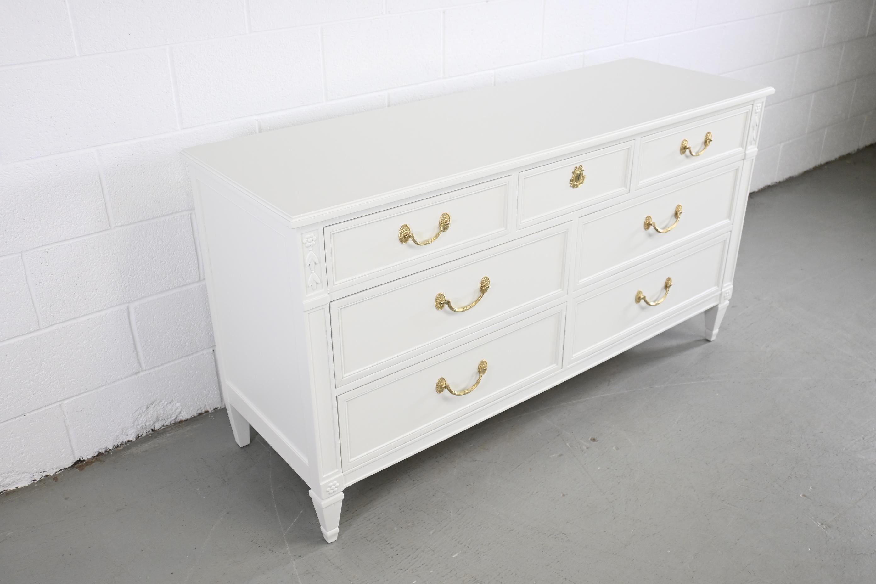 Mid-20th Century Kindel Furniture Ivory Lacquered French Regency Style Dresser