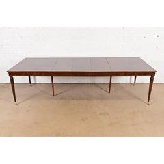 Tavolo da pranzo allungabile Louis XVI di Kindel Furniture, appena rifinito