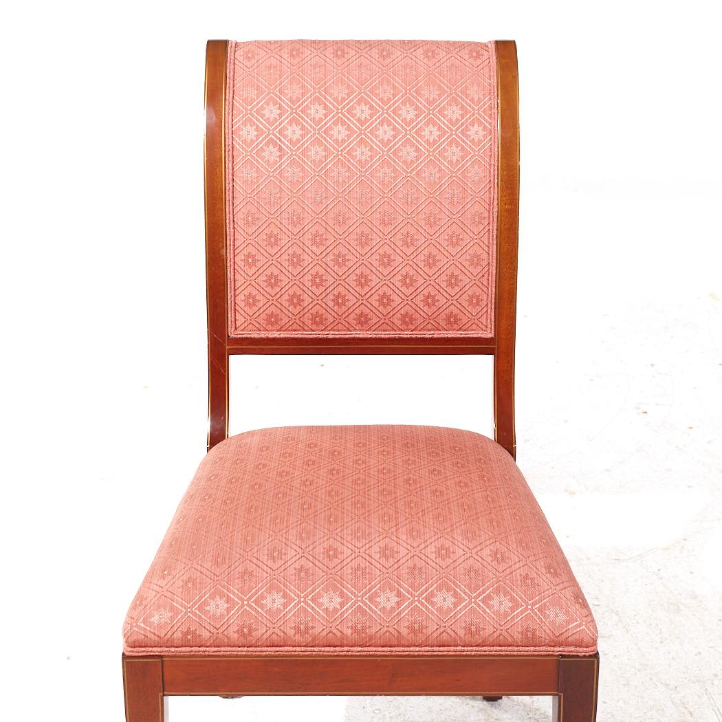 Kindel Furniture Mahagoni-Esszimmerstühle mit Schlittenrückenlehne - 6er-Set im Angebot 3
