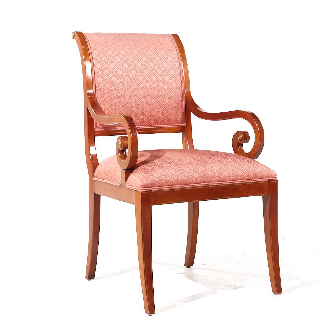 Kindel Furniture Mahagoni-Esszimmerstühle mit Schlittenrückenlehne - 6er-Set im Angebot 4