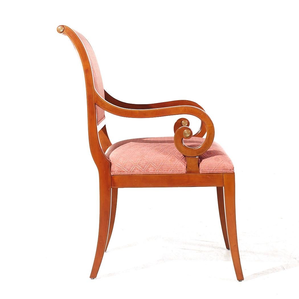 Kindel Furniture Mahagoni-Esszimmerstühle mit Schlittenrückenlehne - 6er-Set im Angebot 7