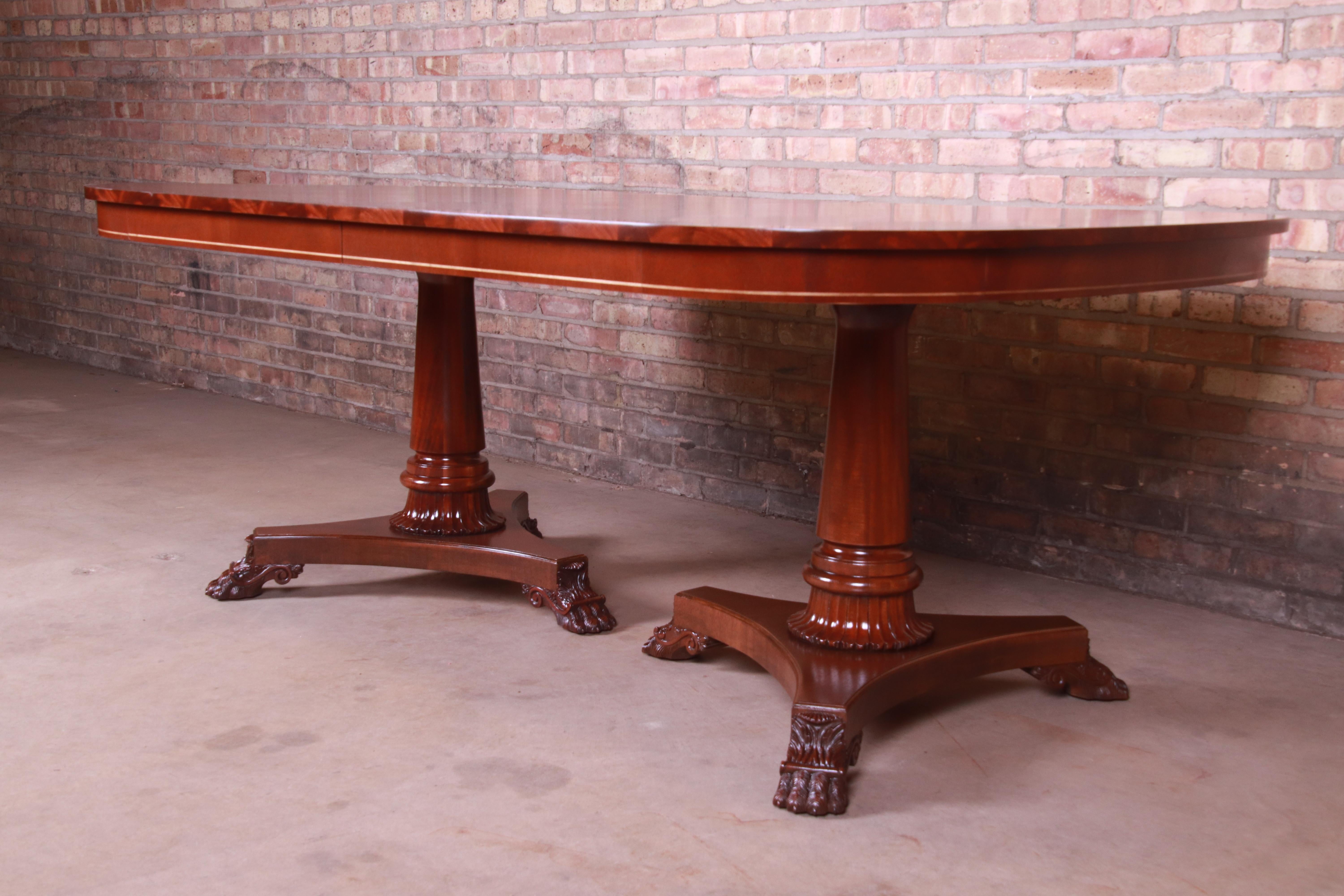 Kindel Furniture Neoclassical Banded Mahogany Extension Dining Table, Restored For Sale 4