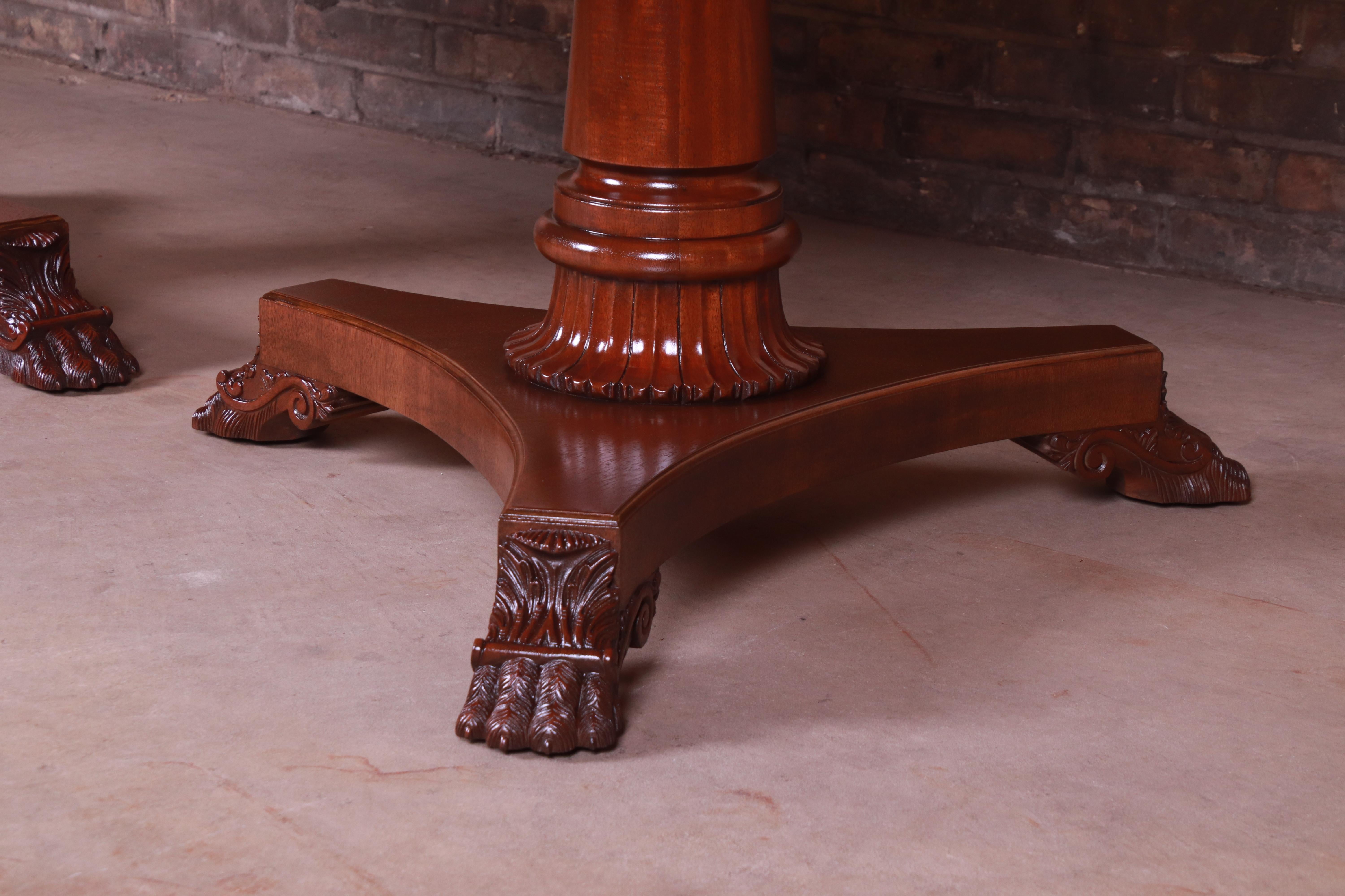 Kindel Furniture Neoclassical Banded Mahogany Extension Dining Table, Restored For Sale 6