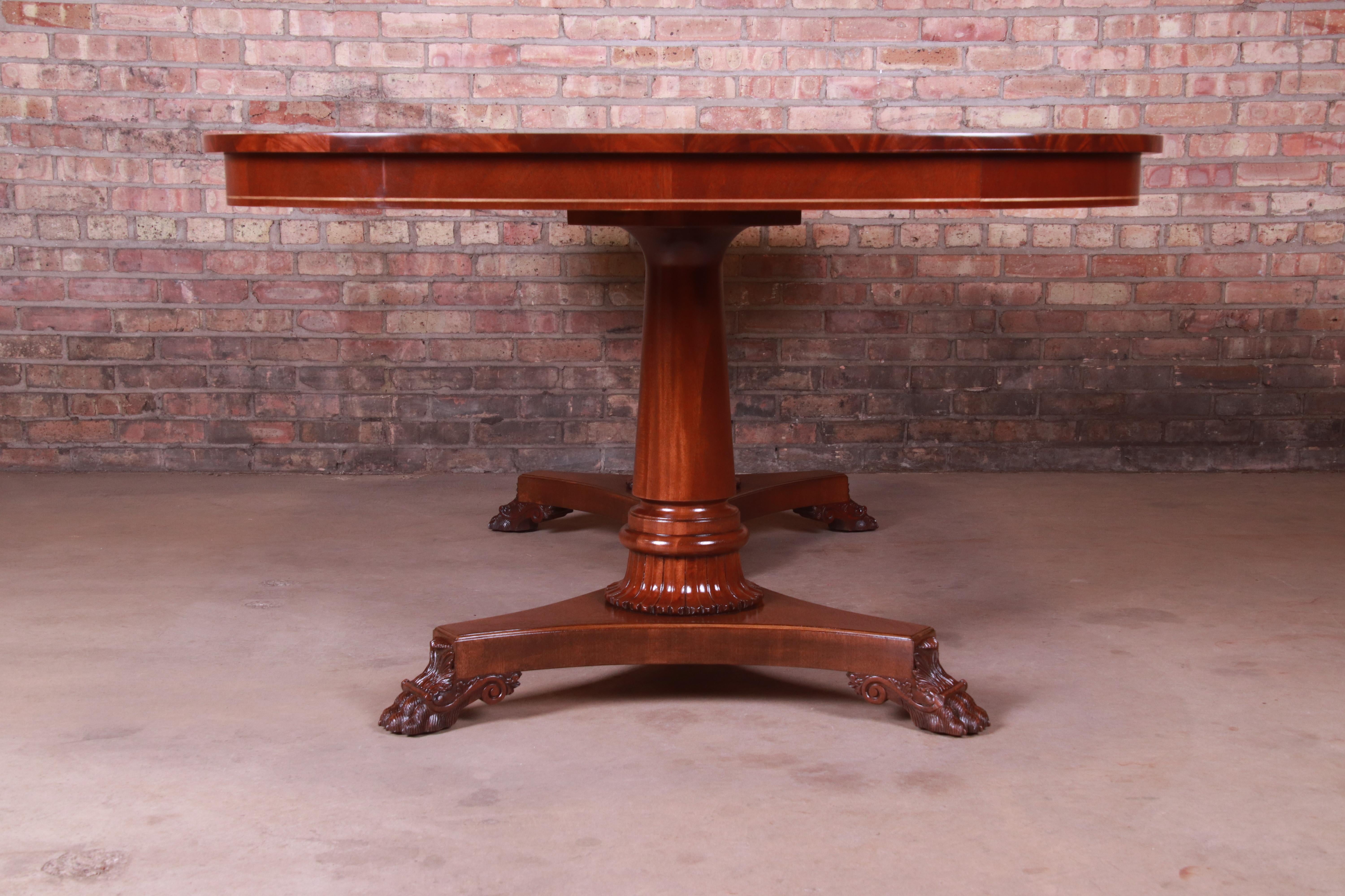Kindel Furniture Neoclassical Banded Mahogany Extension Dining Table, Restored For Sale 10