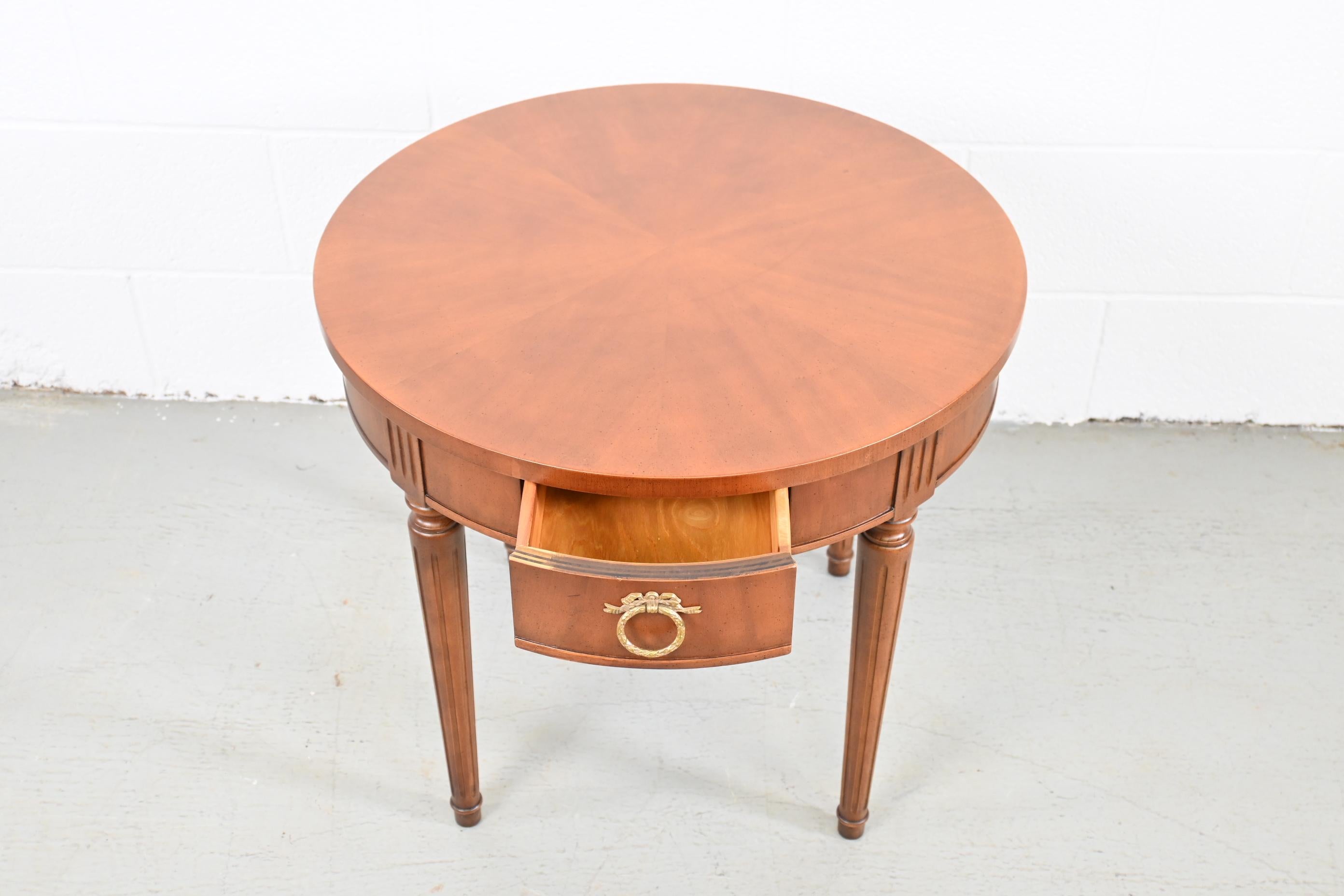 Kindel Furniture Neoclassical Style Round Side or End Table 3