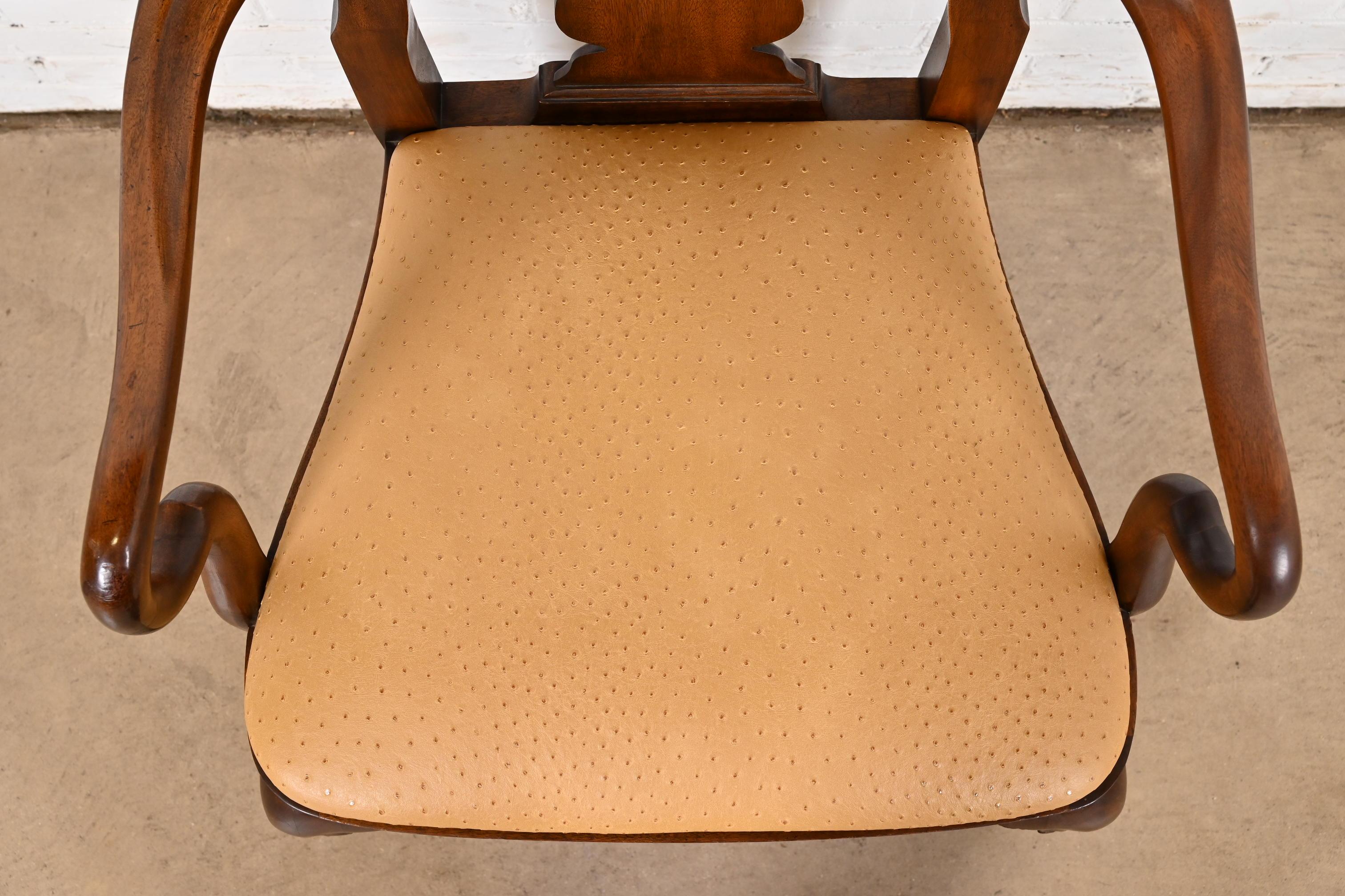 Kindel Furniture Queen Anne Solid Mahogany Dining Chairs, Set of Eight For Sale 3