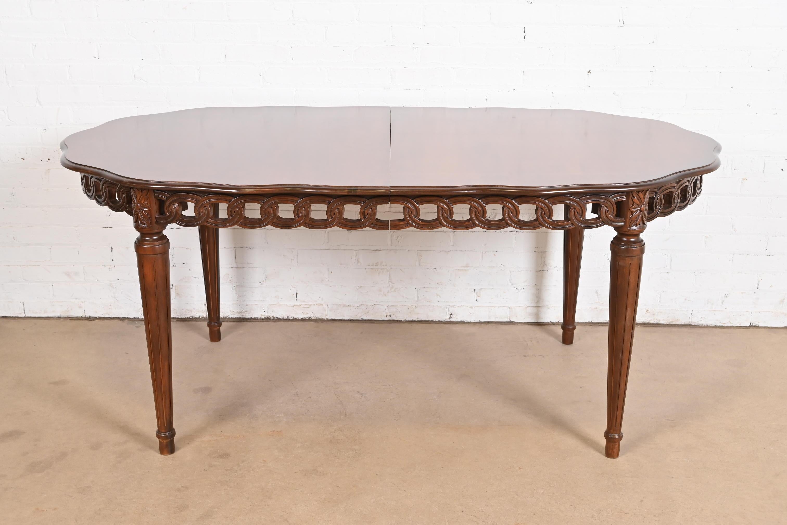Kindel Furniture Style French Regency Louis XVI Dining Table, Newly Refinished For Sale 2