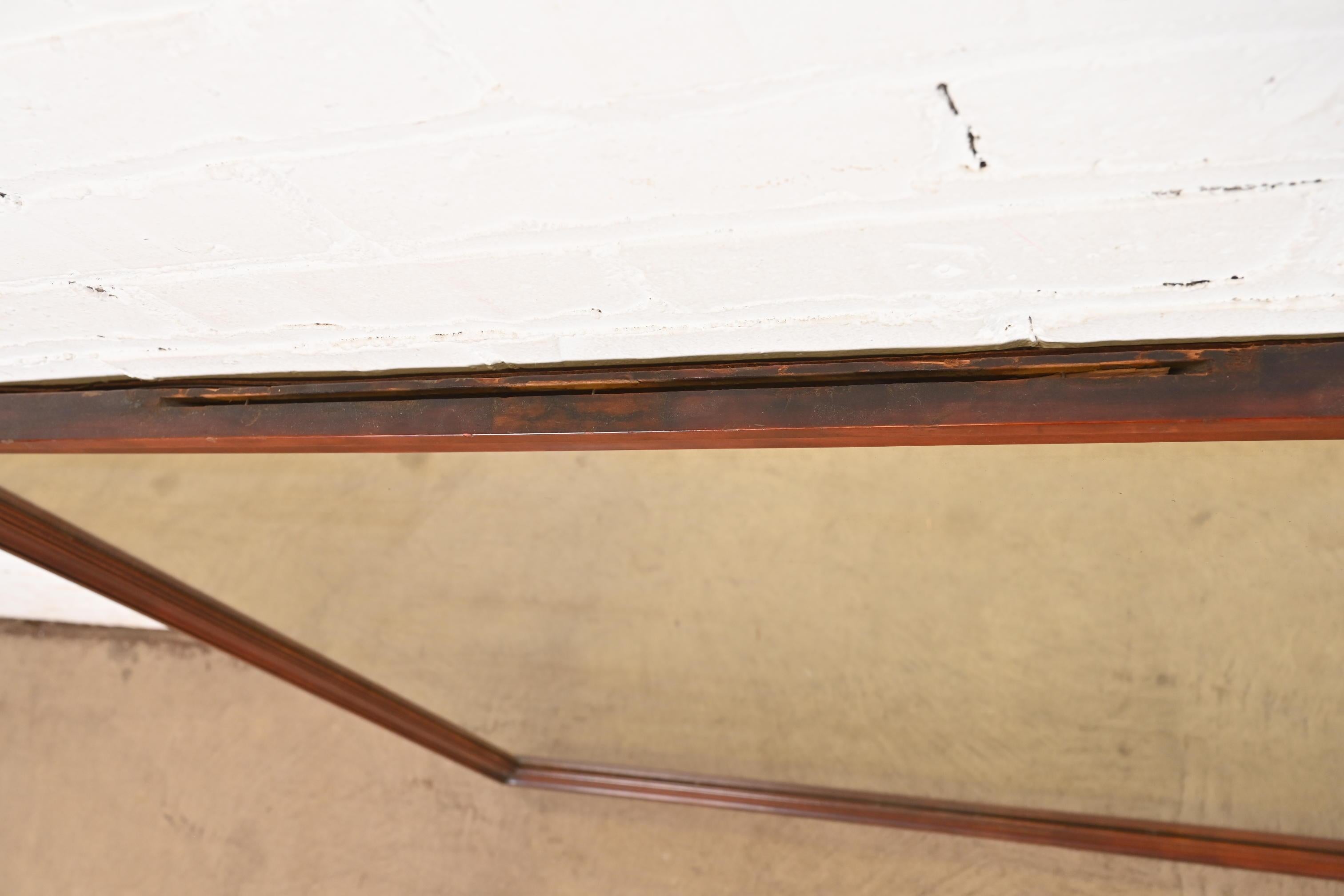 Specchio da parete con cornice in mogano, stile Kindel Furniture, metà secolo, 1960 in vendita 1