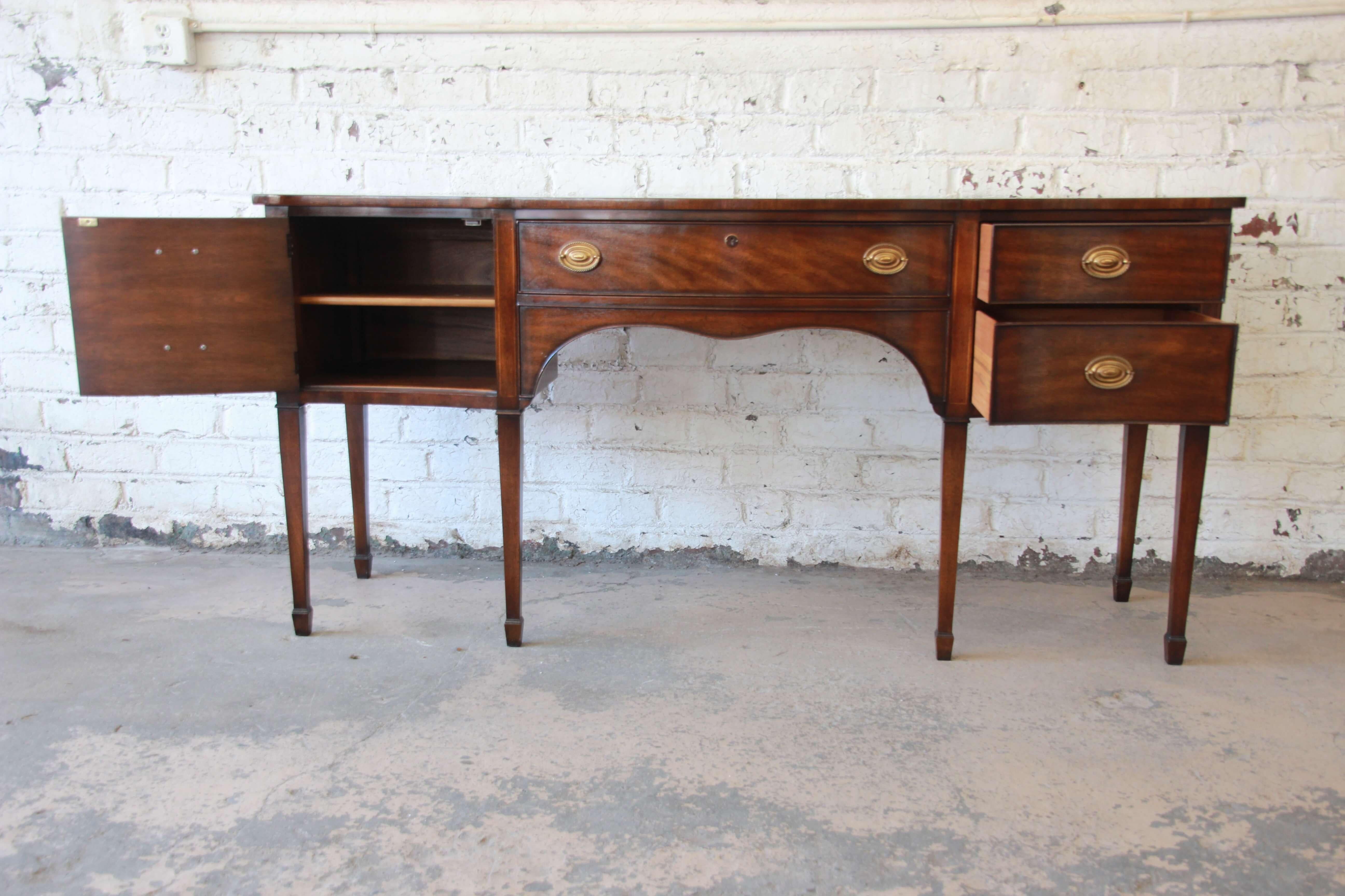 windermere credenza