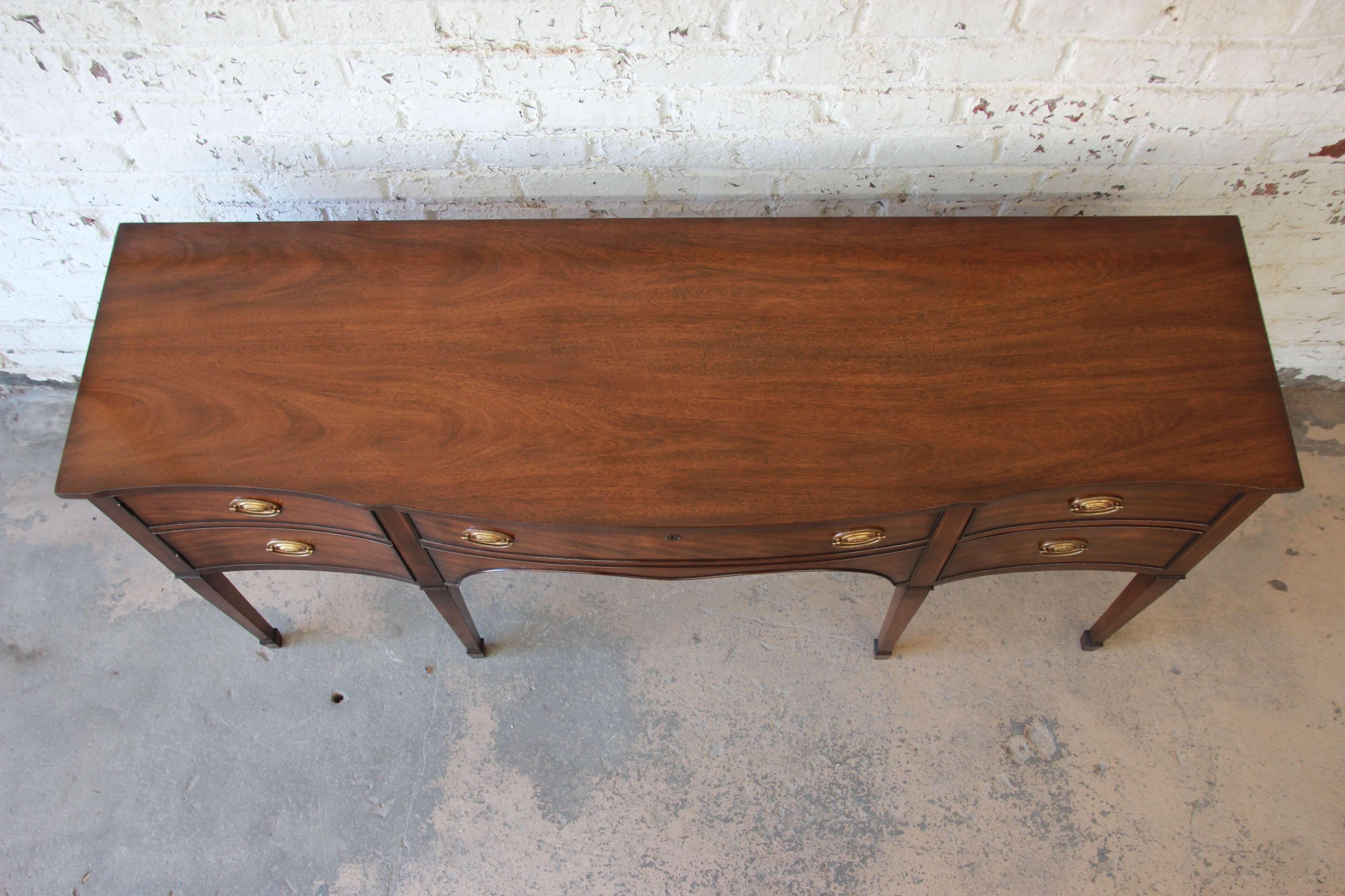 Late 20th Century Kindel Furniture Windermere Hepplewhite Style Mahogany Sideboard Credenza