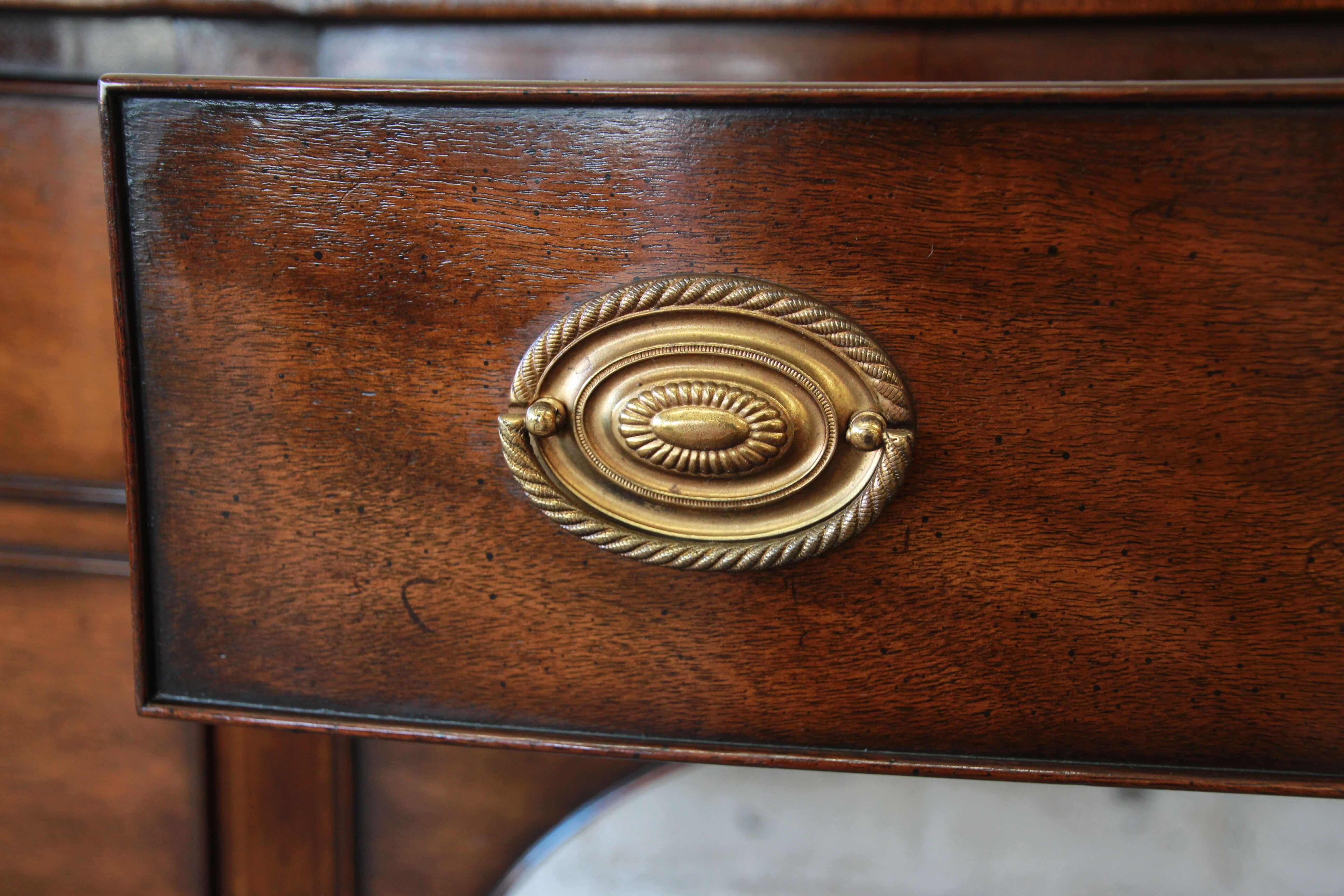 Kindel Furniture Windermere Hepplewhite Style Mahogany Sideboard Credenza 1
