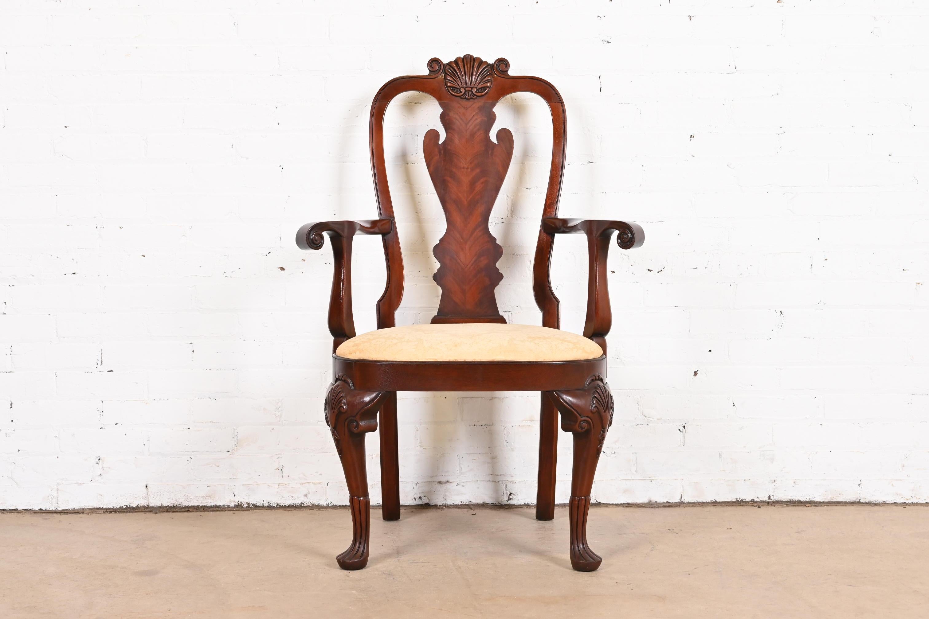 Kindel Furniture Winterthur Collection Georgian Carved Mahogany Dining Chairs For Sale 5