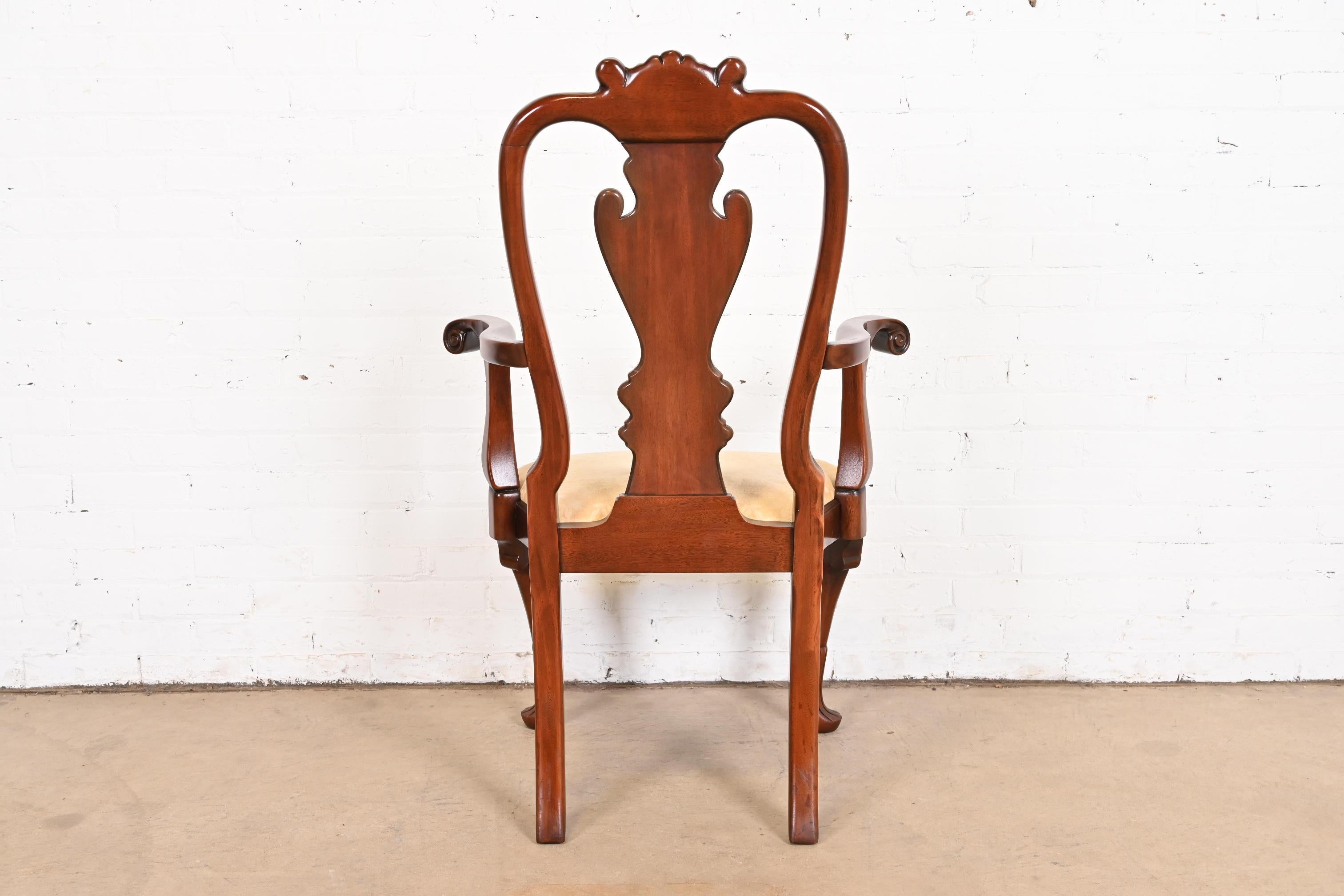 Kindel Furniture Winterthur Collection Georgian Carved Mahogany Dining Chairs For Sale 8