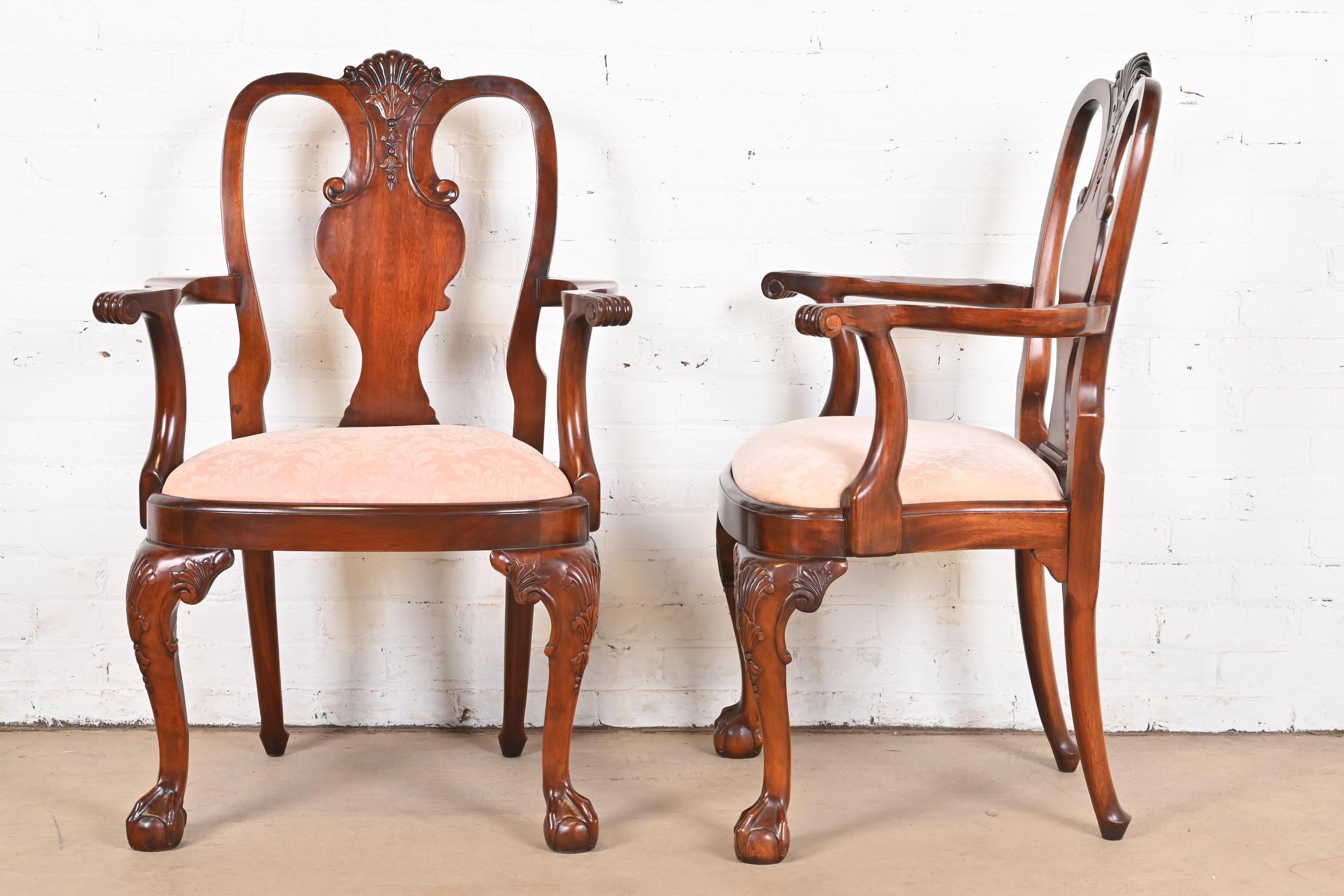 Kindel Furniture Winterthur Collection Georgian Carved Mahogany Dining Chairs For Sale 10
