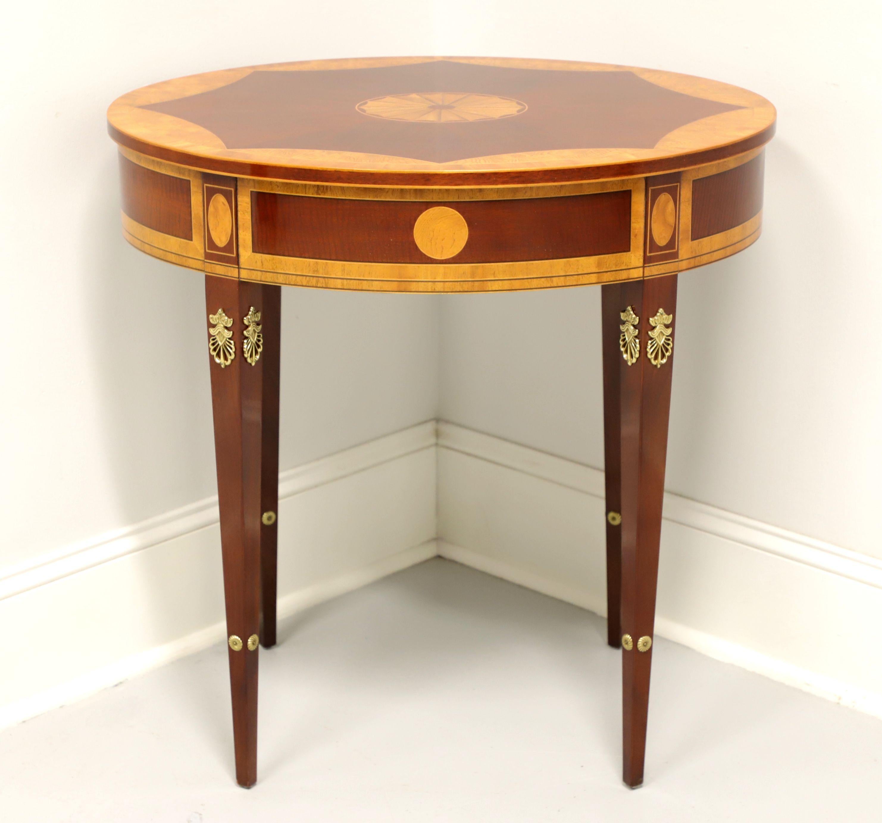 KINDEL Irish Georgian Winterthur Inlaid Mahogany Oval Occasional Table In Good Condition In Charlotte, NC