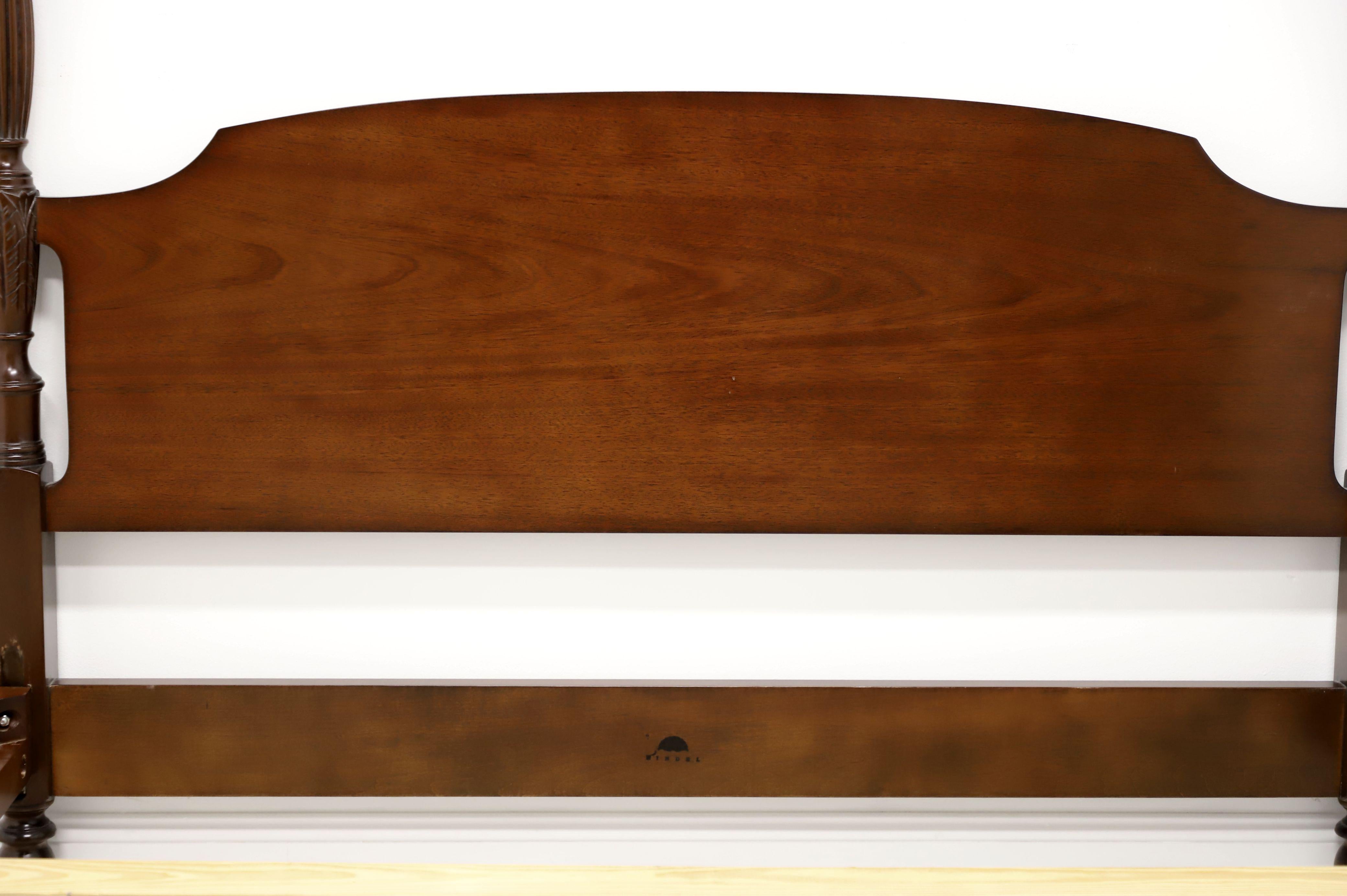 Americano Letto a baldacchino KINDEL Legacy Mahogany Chippendale Queen Size