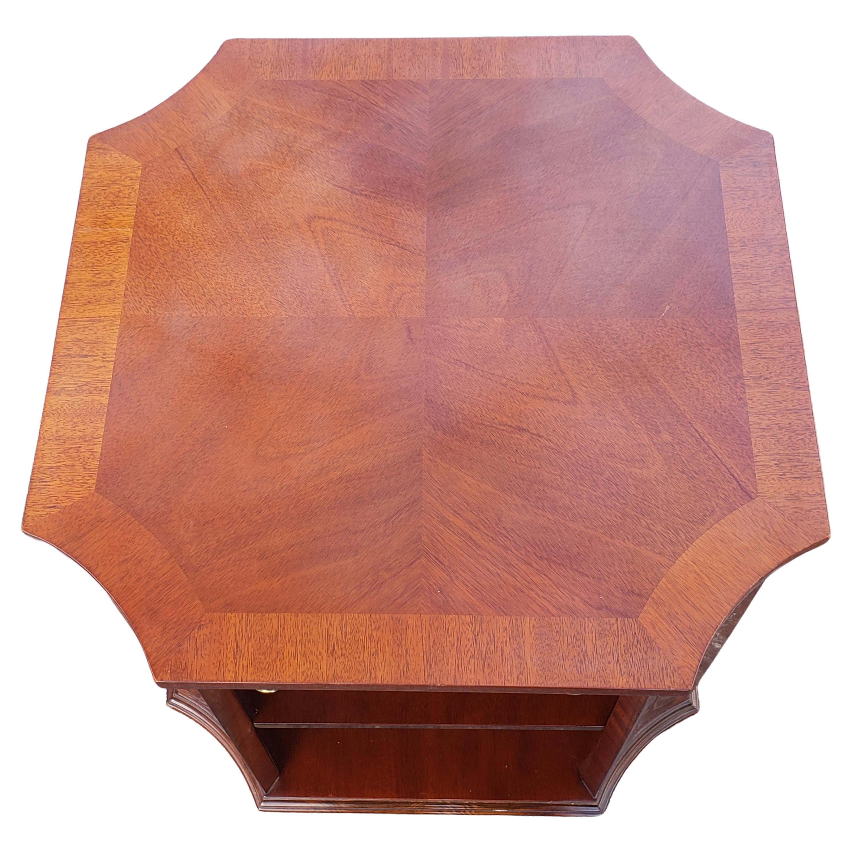 Veneer Kindel Mahogany Bookmatched Banded Top Side Table Occasional Table For Sale