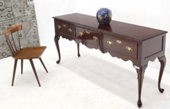 Kindel Mahogany Queen Anne 3-Drawer Sideboard
